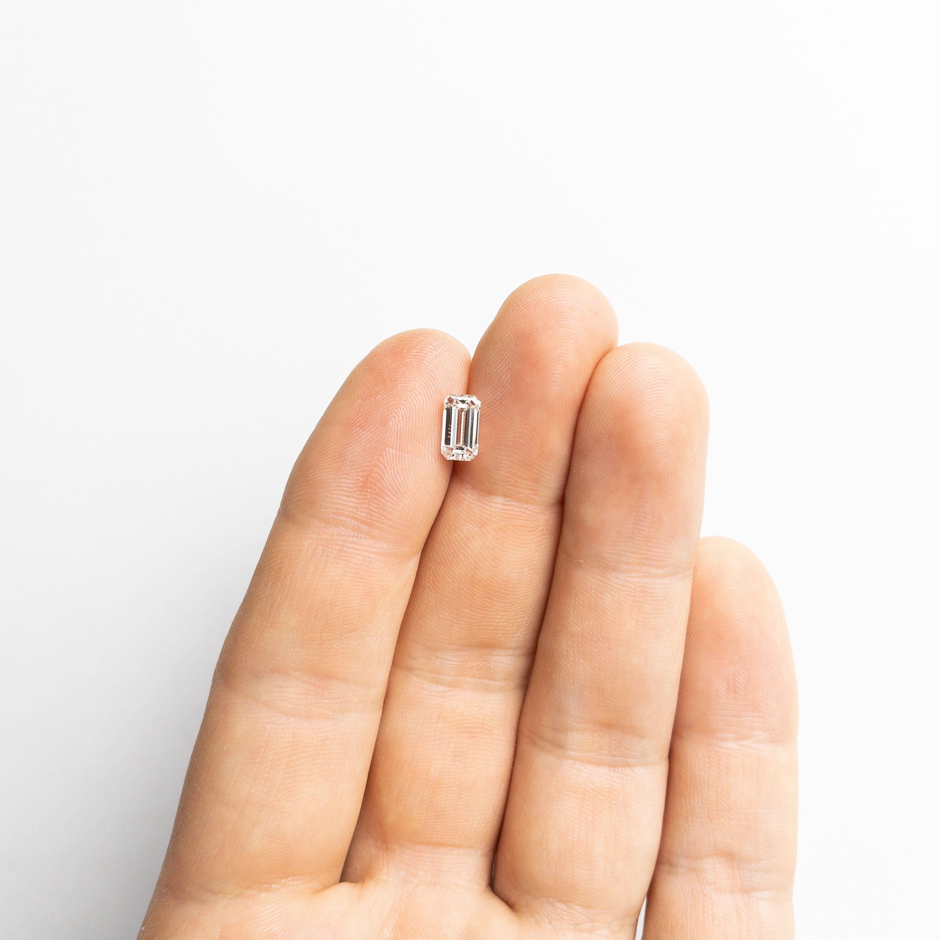 1.06ct 7.99x4.47x2.93mm GIA VVS2 I Emerald Cut 18476-01