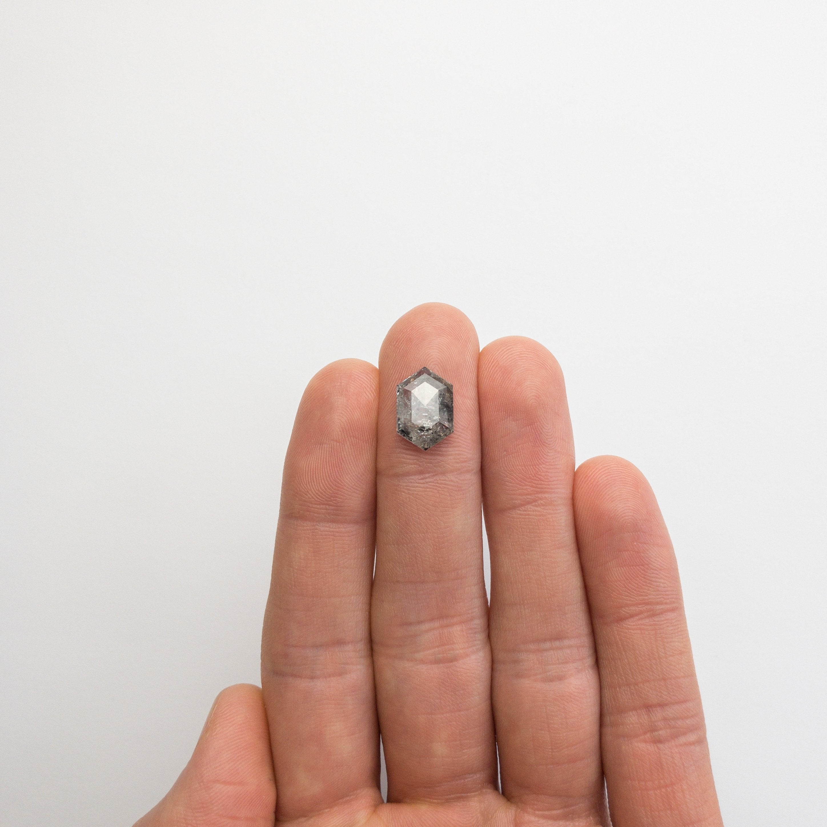 4.25ct 13.48x8.96x3.85mm Hexagon Rosecut 18484-06