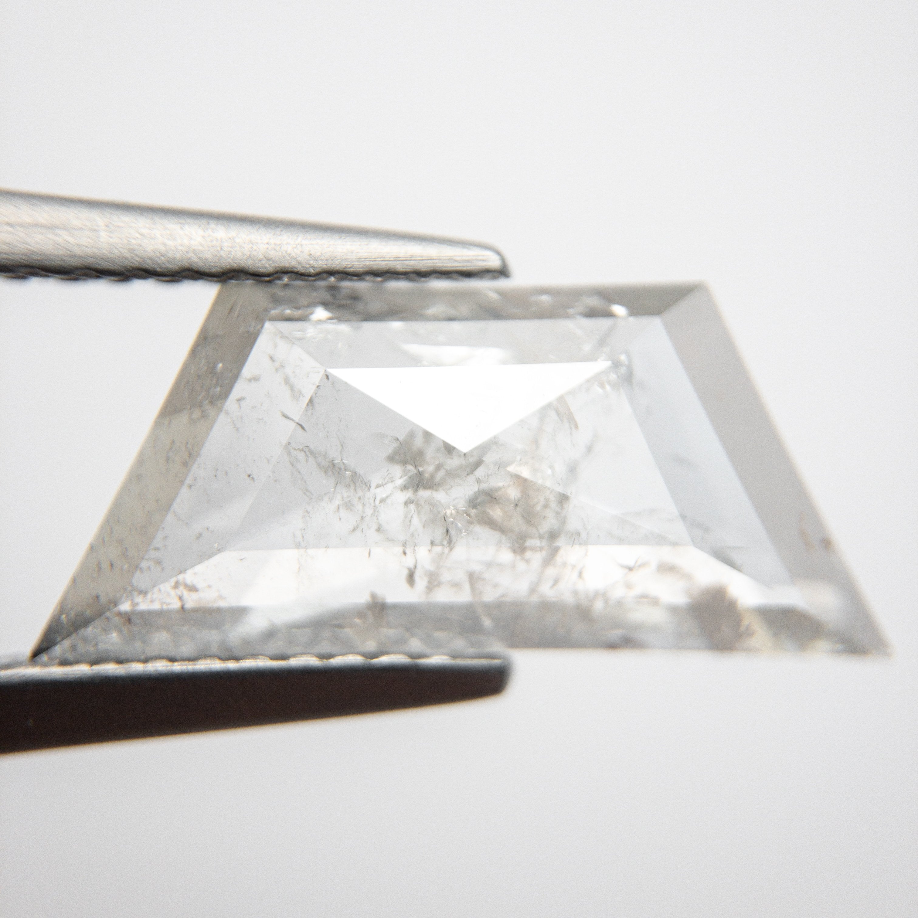 2.81ct 15.84x7.12x2.78mm Trapezoid Rosecut 18491-01