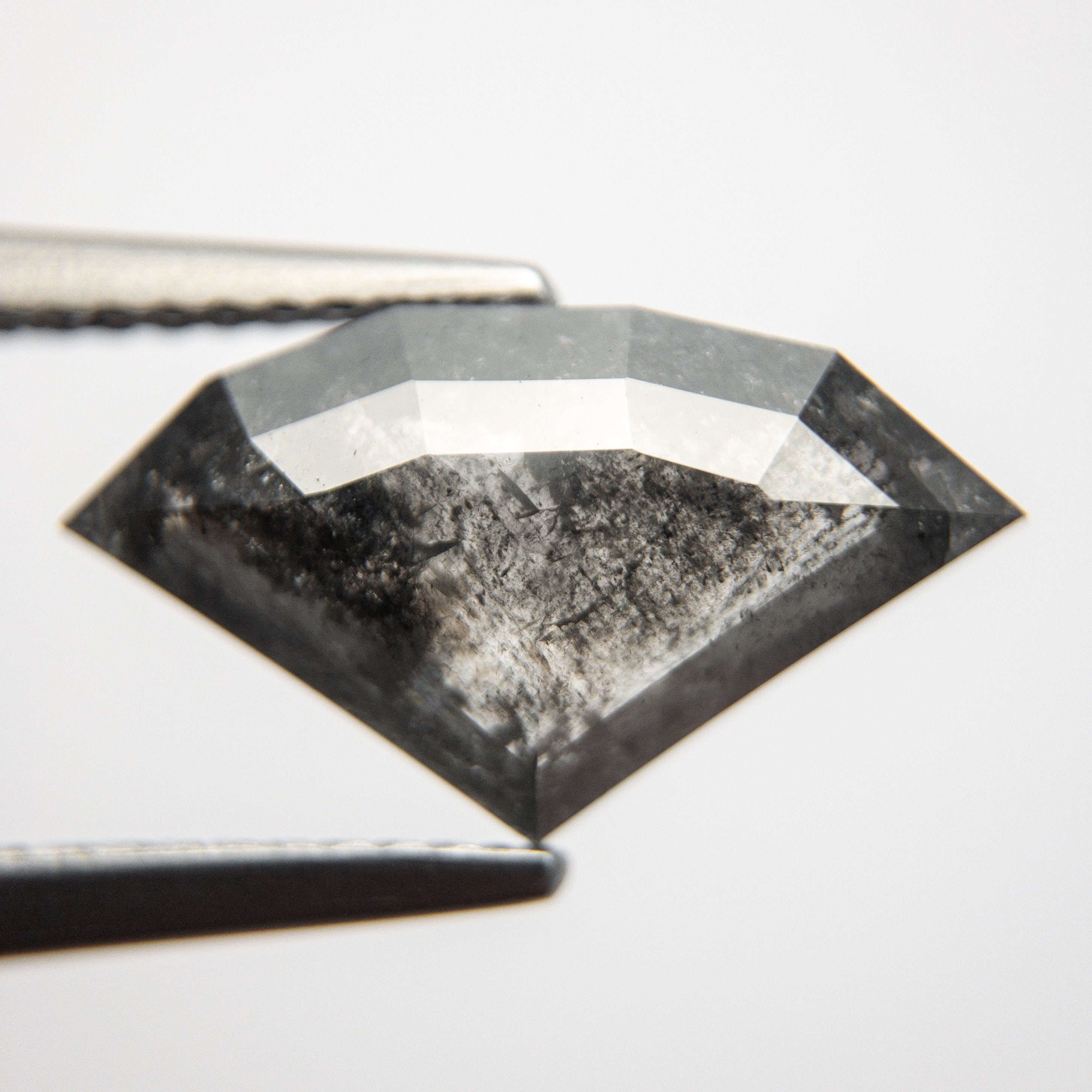 2.72ct 8.46x14.79x3.07mm Amorphous Rosecut 18521-18