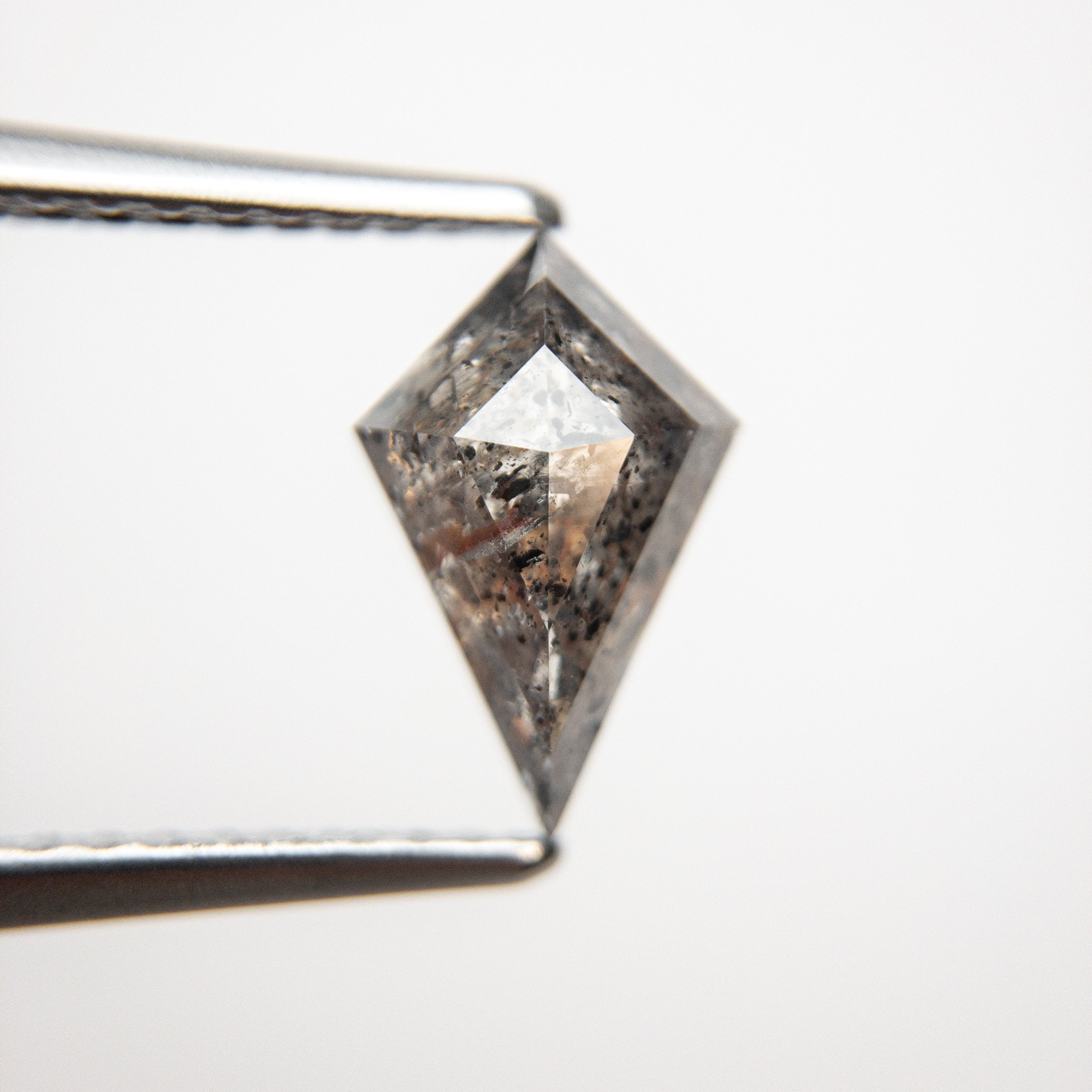 1.38ct 9.91x6.46x3.48mm Kite Rosecut 18522-04