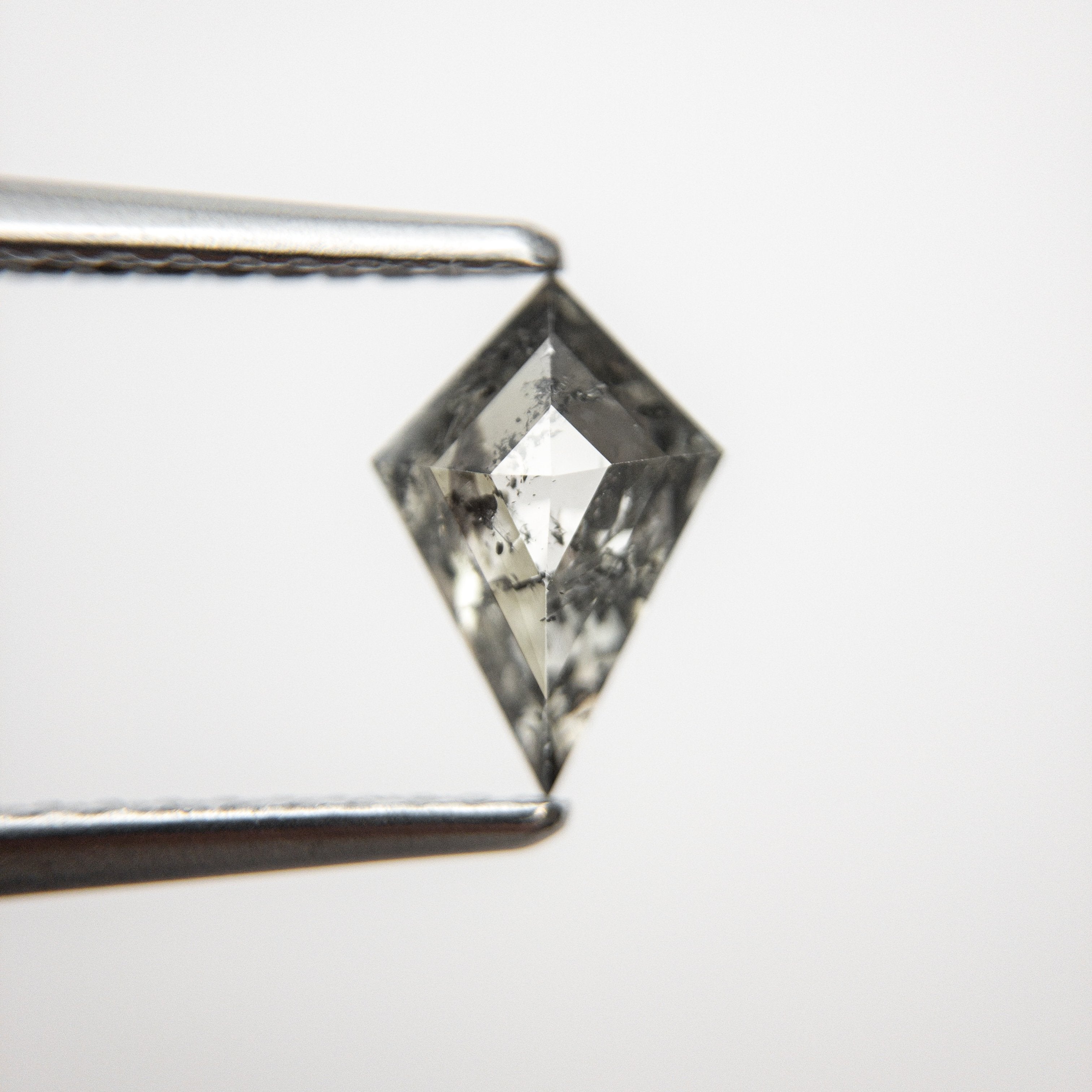 0.58ct 8.42x5.72x2.36mm Kite Rosecut 18522-07