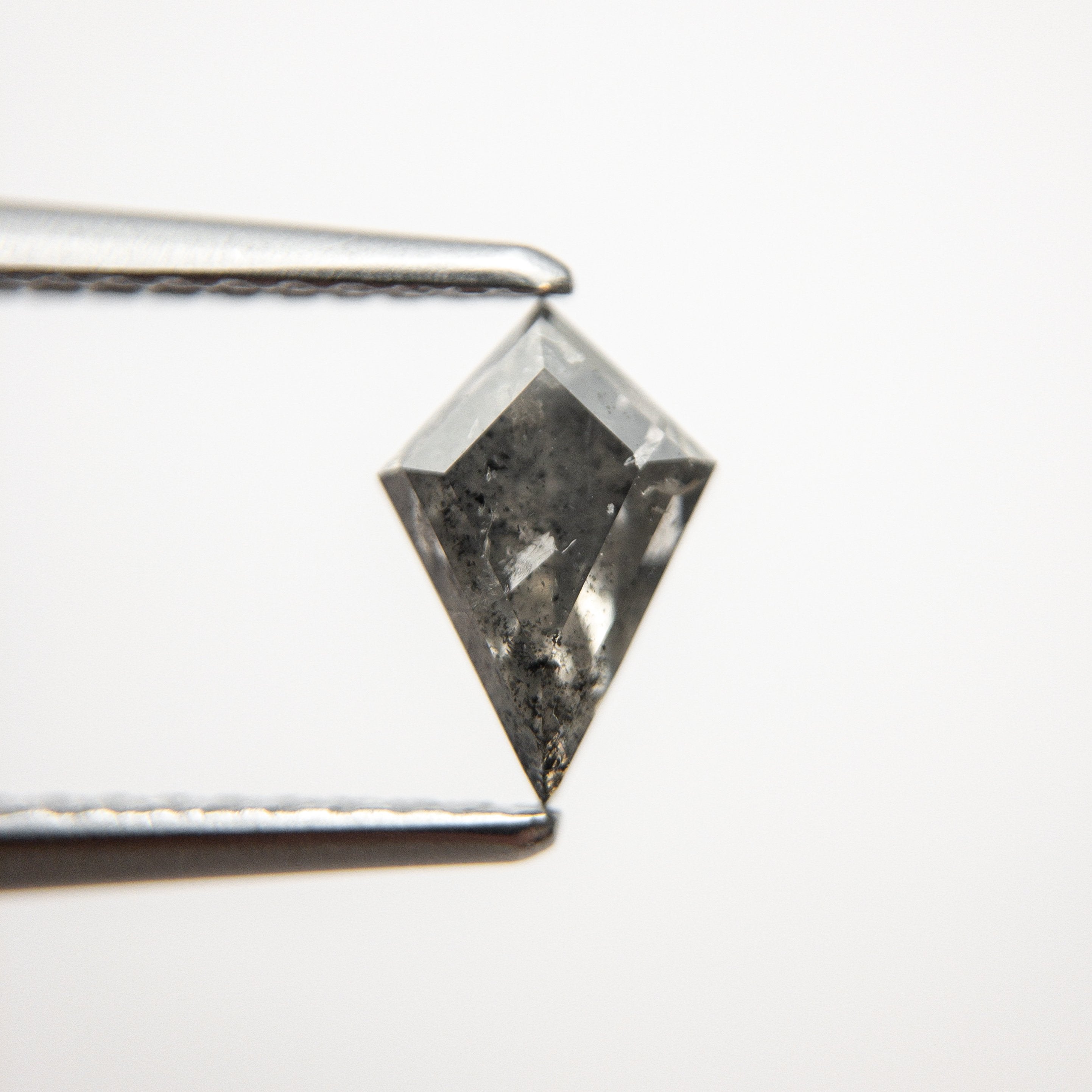 0.88ct 7.84x5.27x3.81mm Kite Rosecut 18522-10