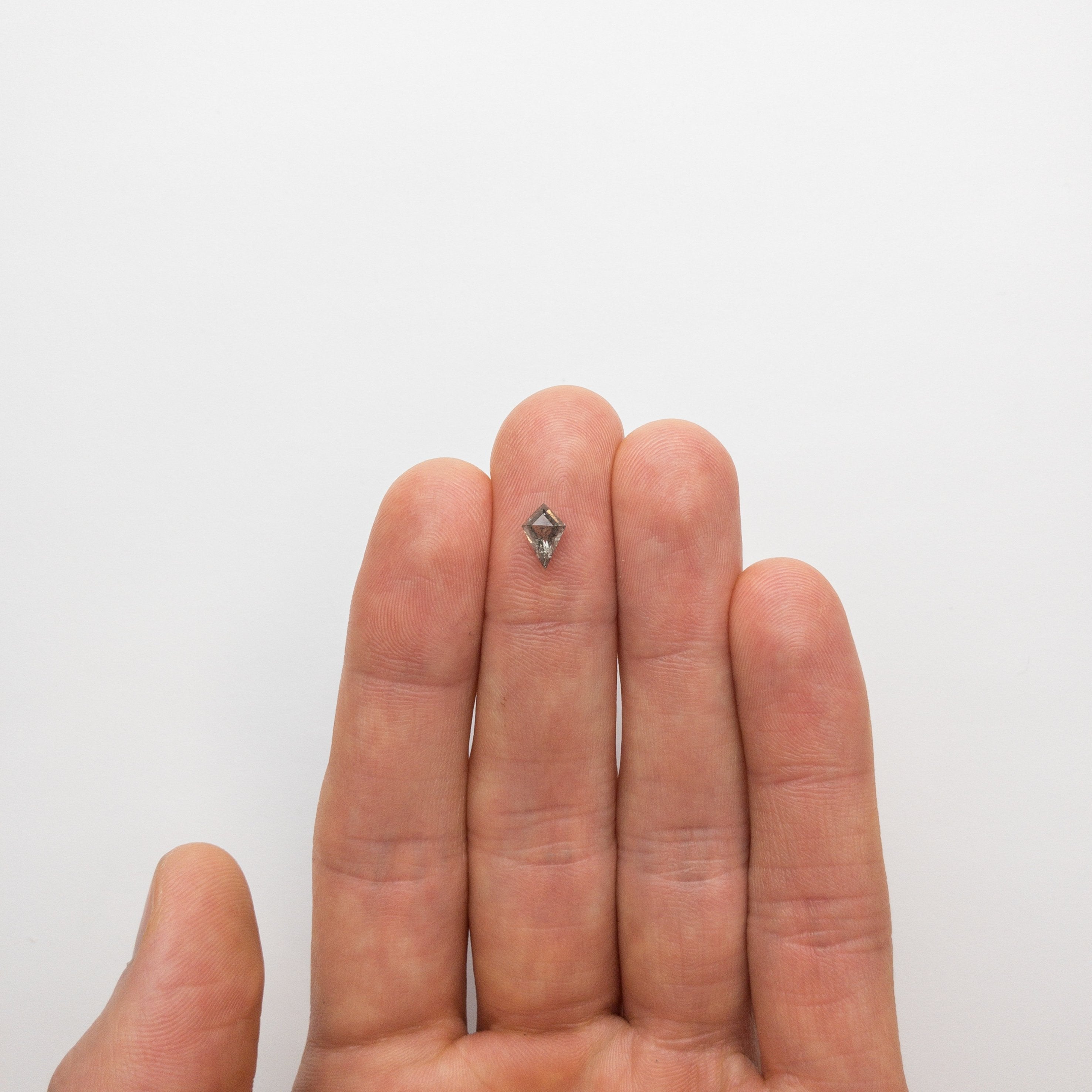 0.88ct 7.84x5.27x3.81mm Kite Rosecut 18522-10