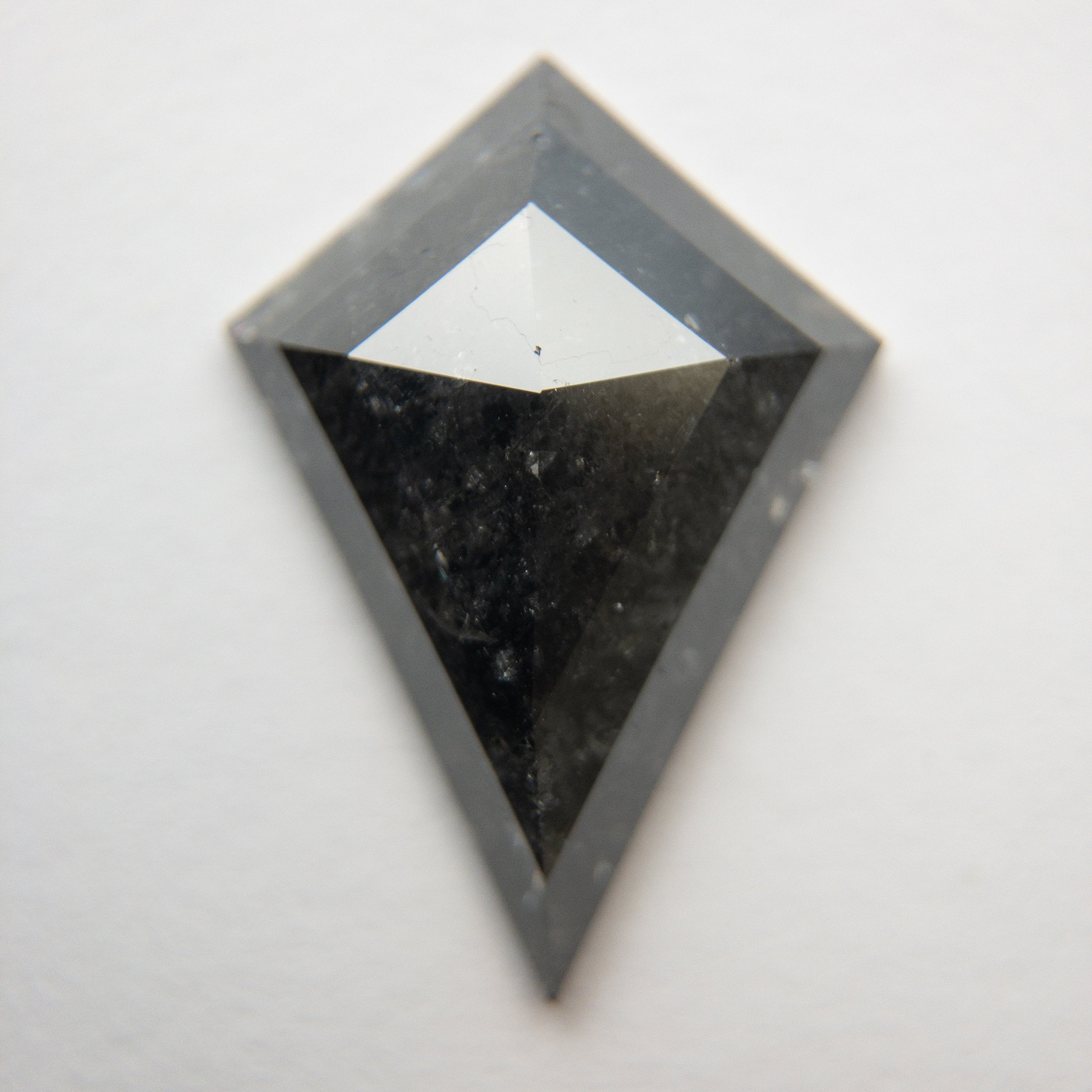 3.17ct 15.02x10.63x3.52mm Kite Rosecut 18522-12