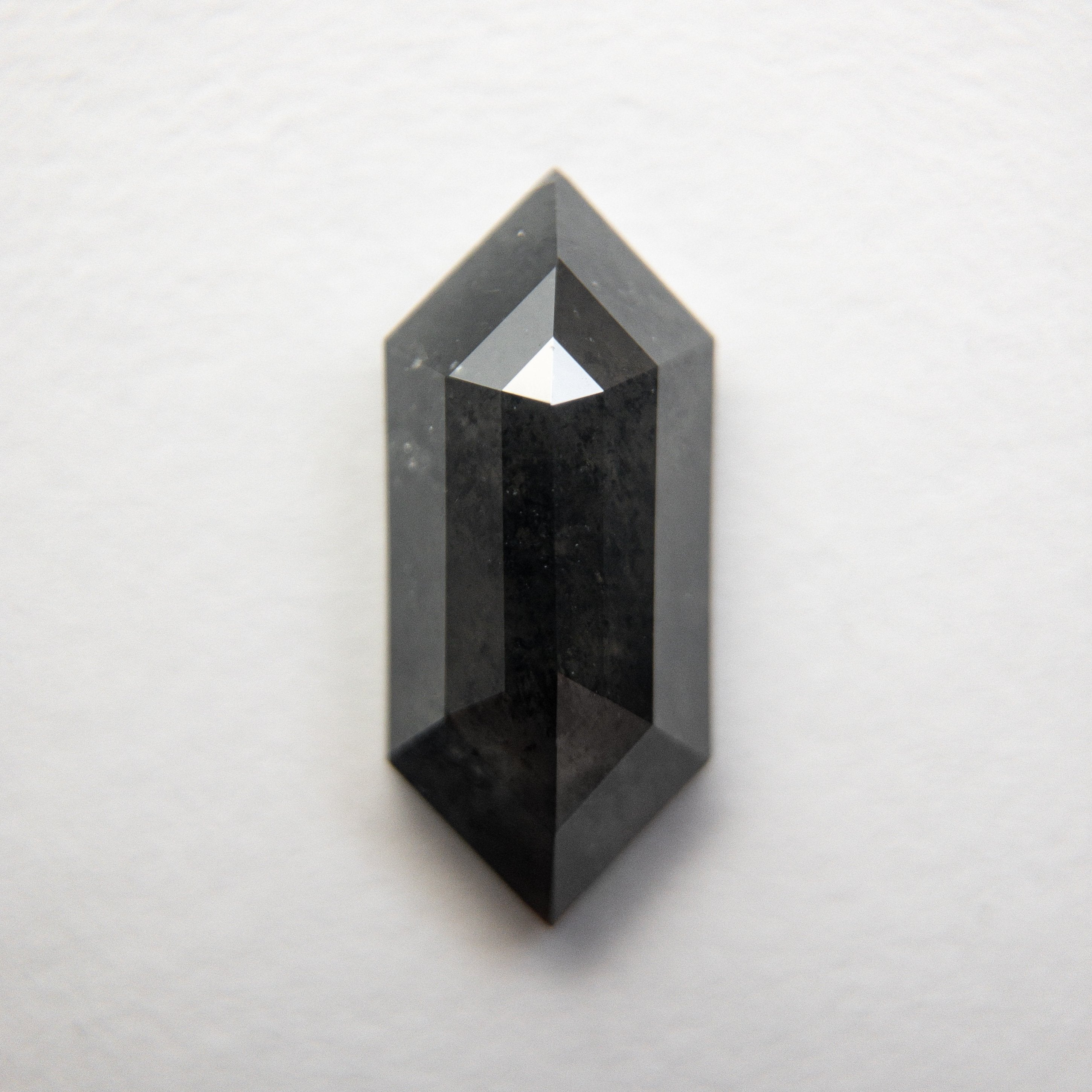 1.69ct 11.42x5.09x3.04mm Hexagon Rosecut 18523-25