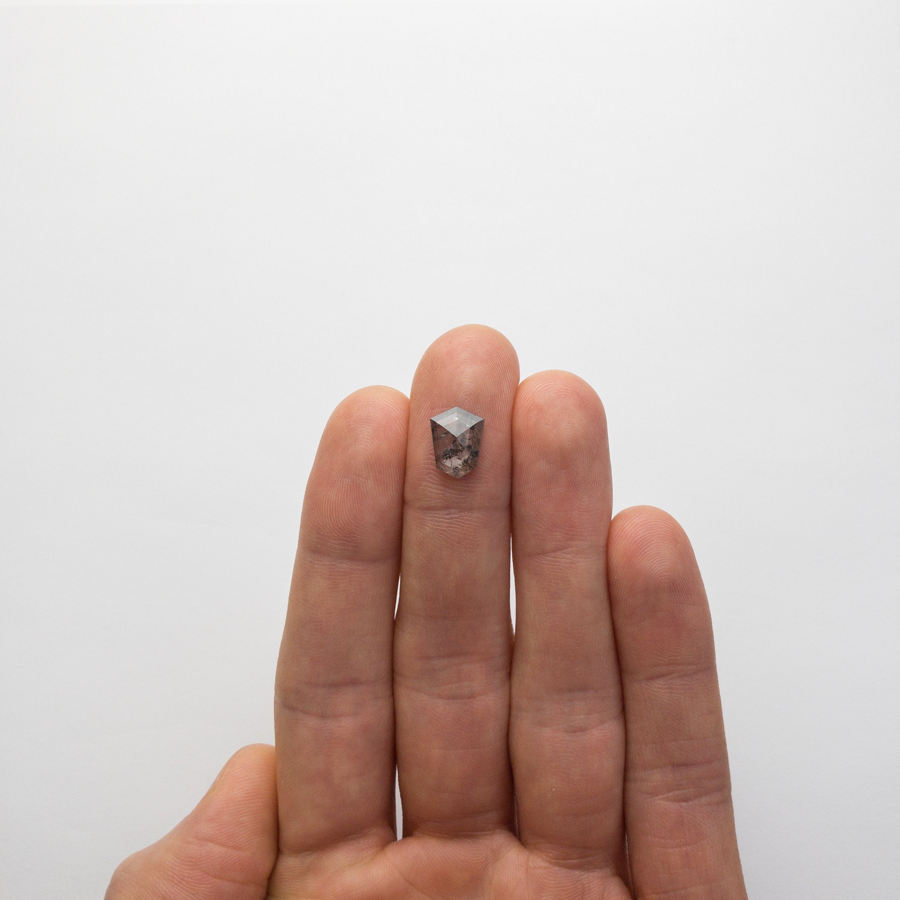 1.73ct 10.97x8.28x2.02mm Shield Rosecut 18523-29