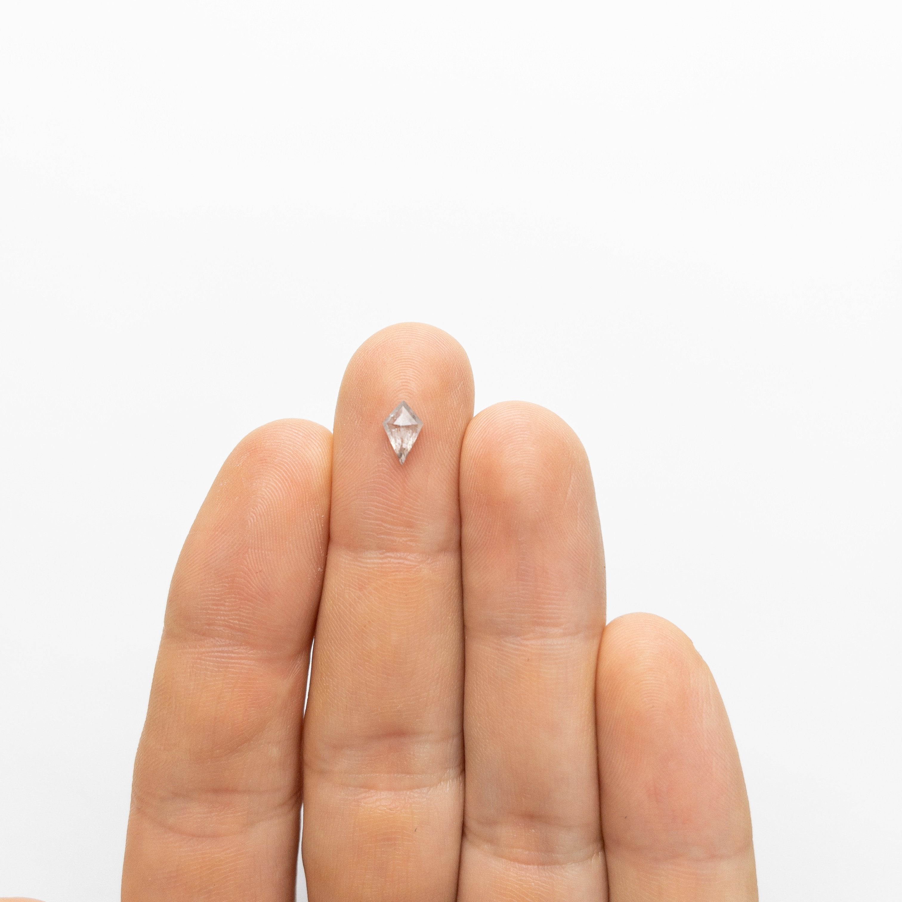 0.47ct 7.56x4.78x2.01mm Kite Rosecut 18530-08