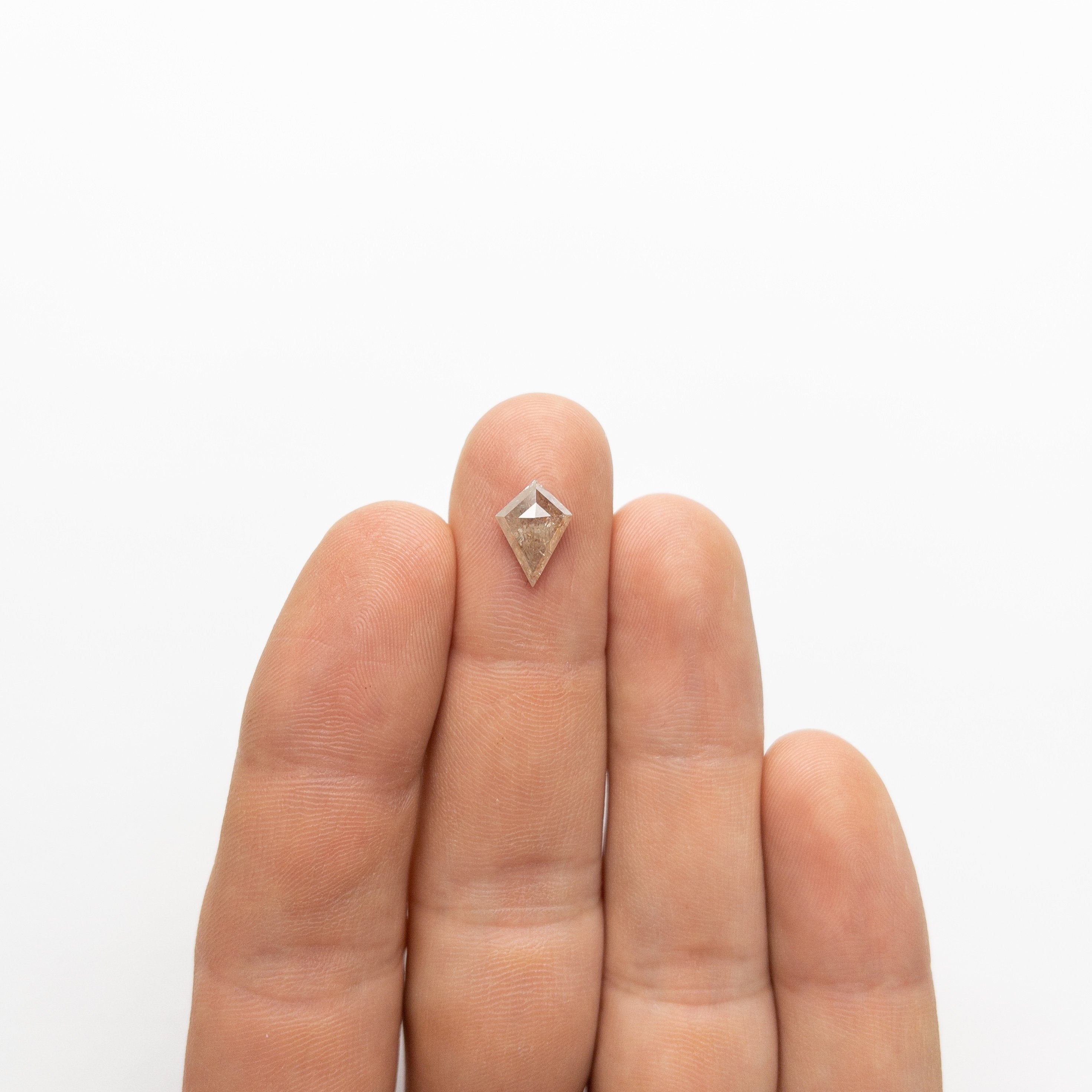 1.52ct 10.91x7.87x3.29mm Kite Rosecut 18530-13