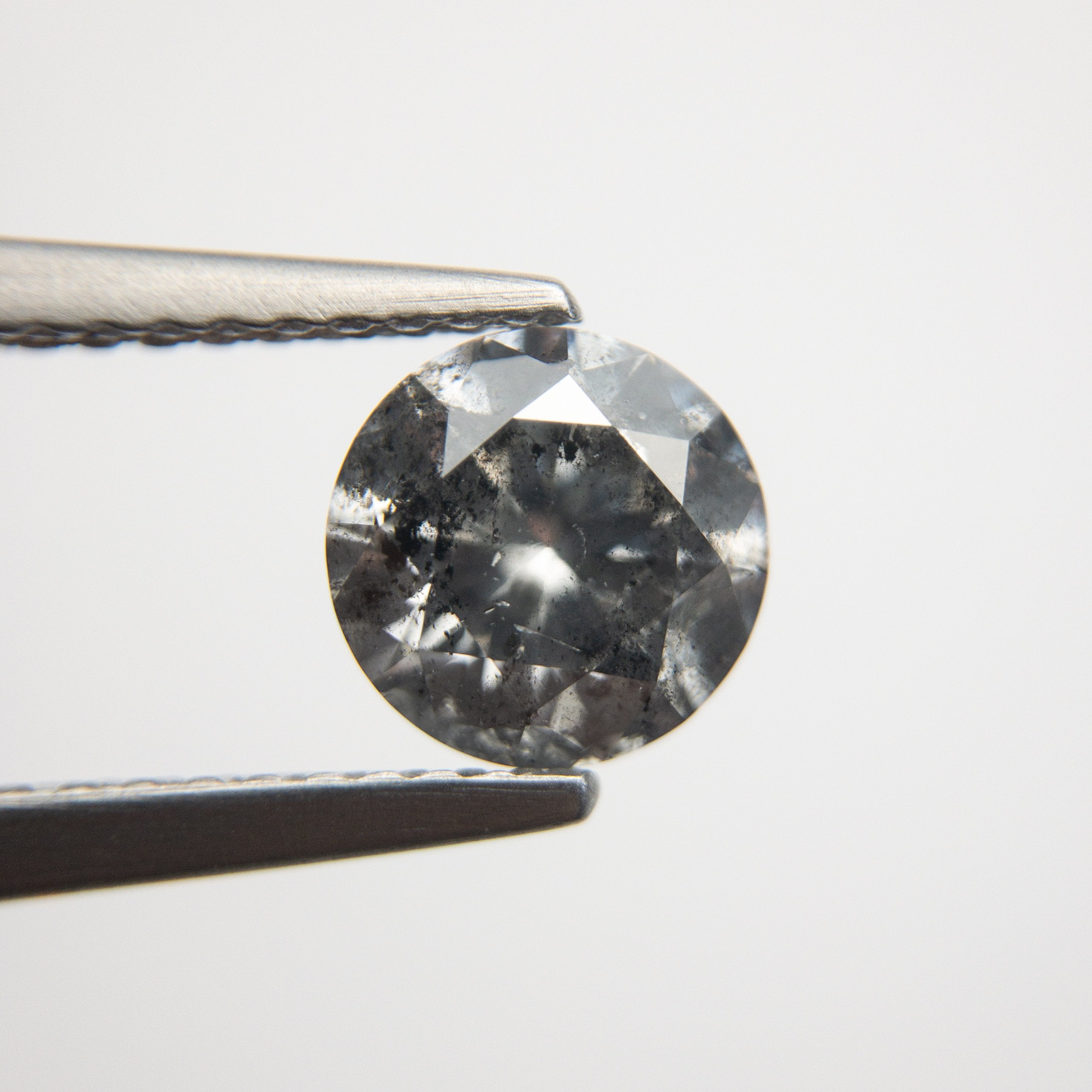1.28ct 6.77x6.73x4.28mm Round Brilliant 18660-07