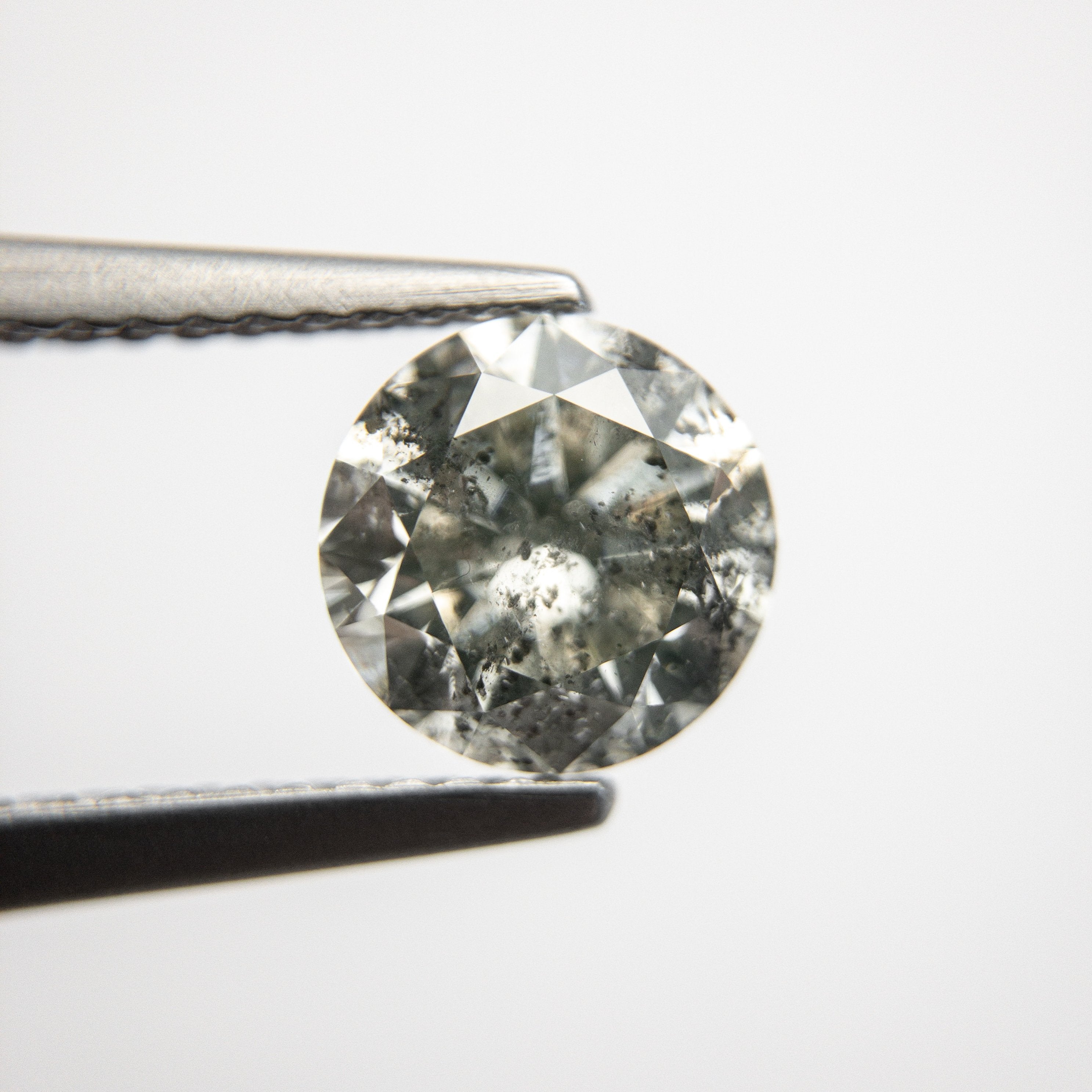 1.53ct 7.22x7.17x4.59mm Round Brilliant 18667-04