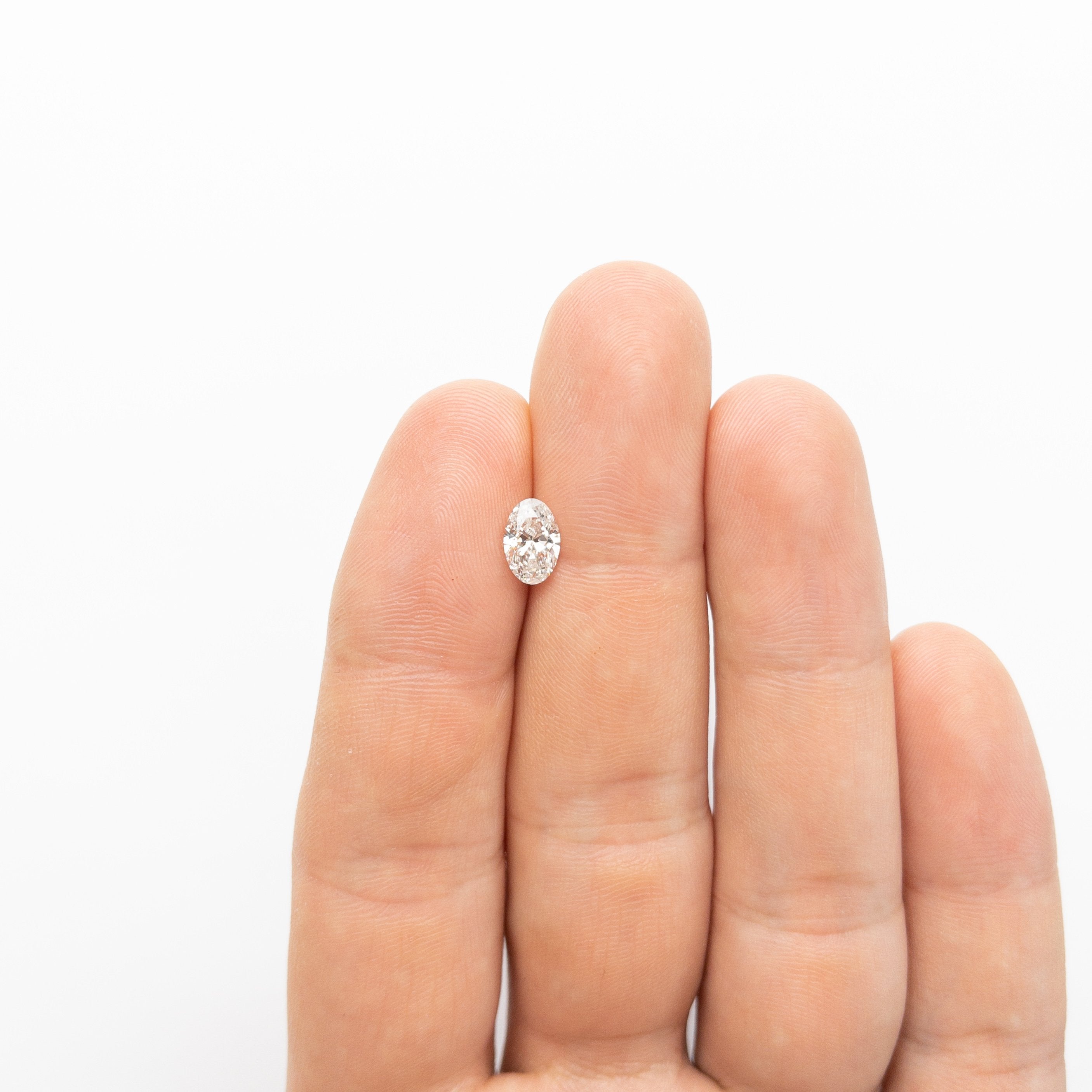 1.00ct 8.15x5.30x3.48mm Oval Brilliant 18668-01