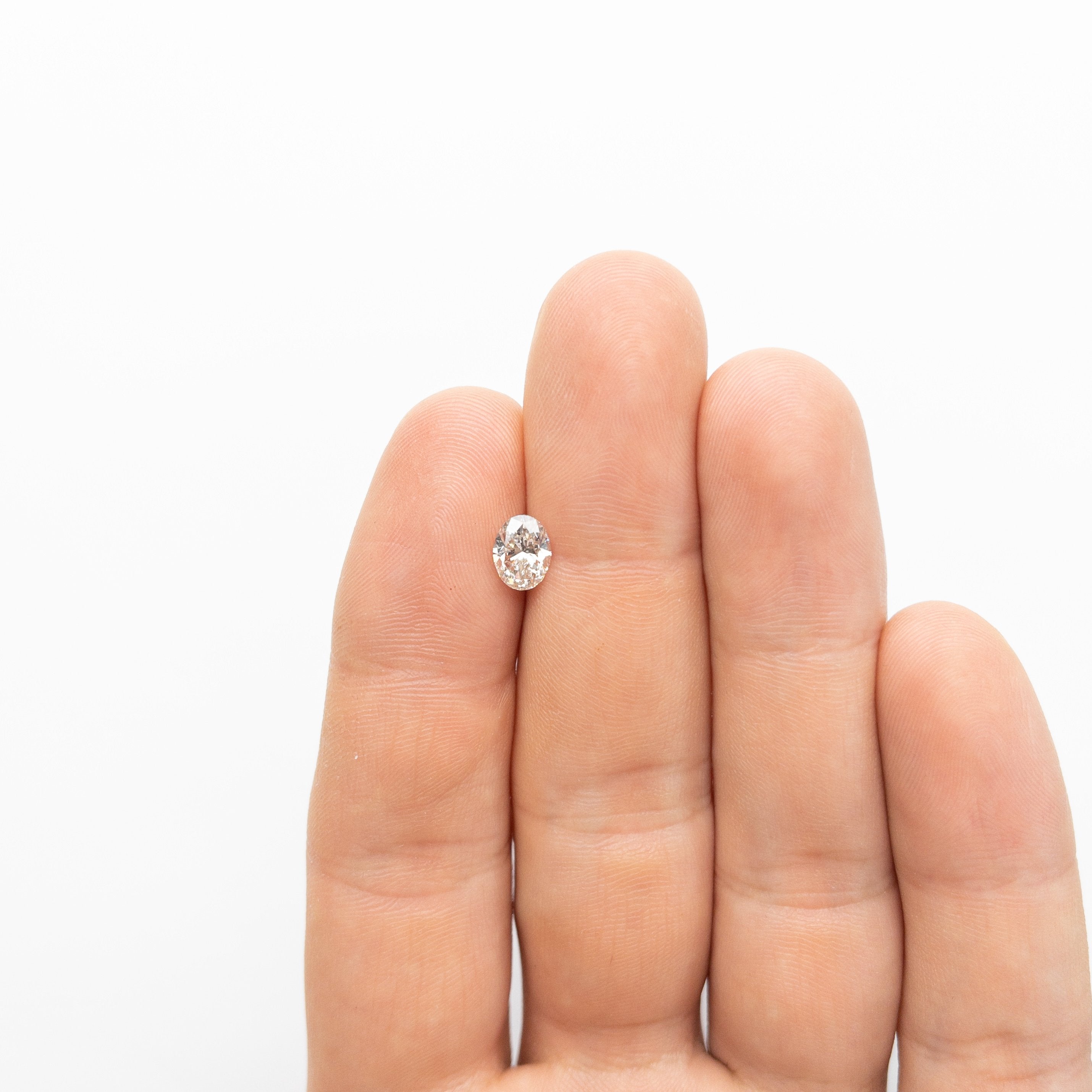 1.01ct 7.41x5.53x3.67mm Oval Brilliant 18668-03 HOLD D2319 4.14.21