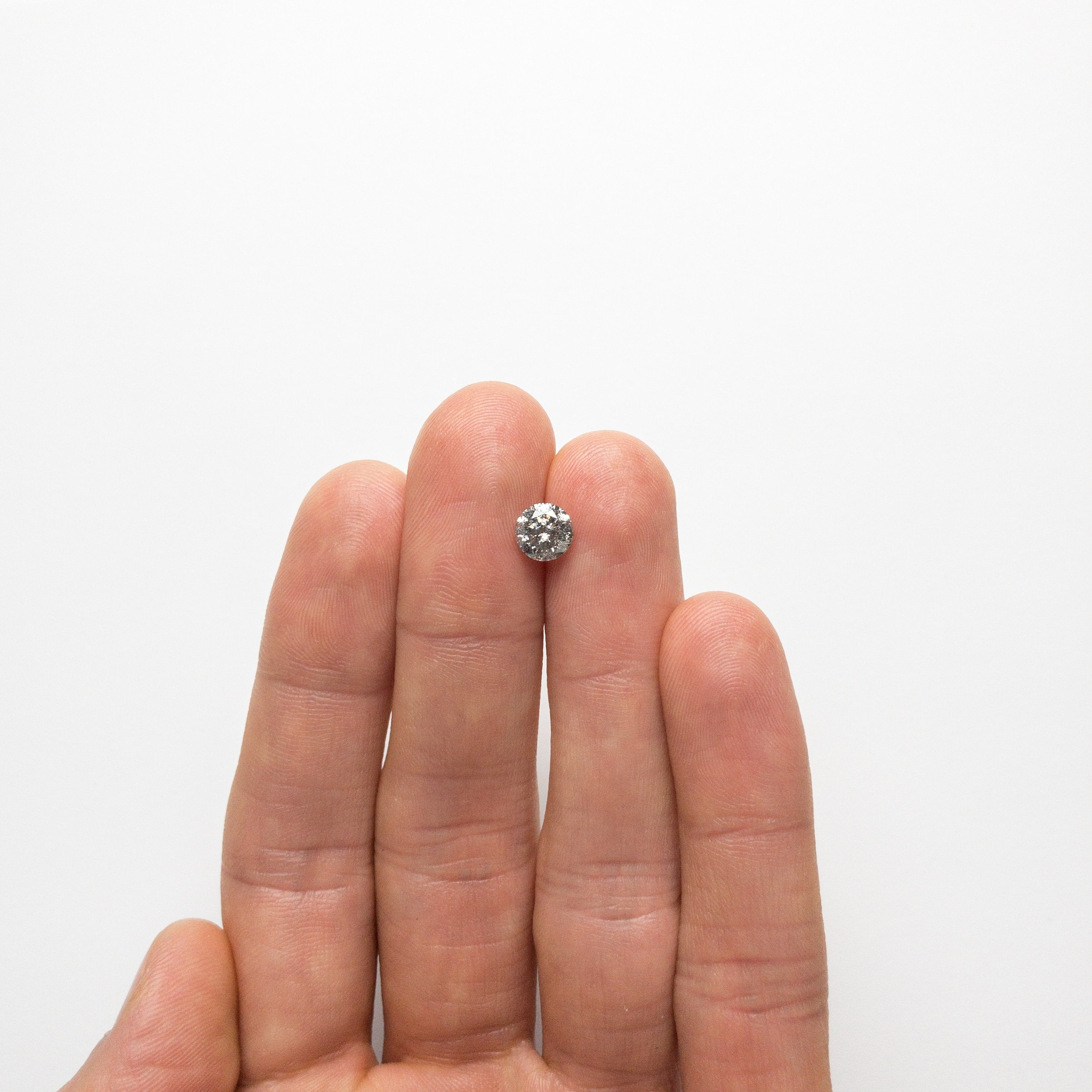 1.13ct 6.57x6.53x4.05mm Rount Brilliant 18677-02