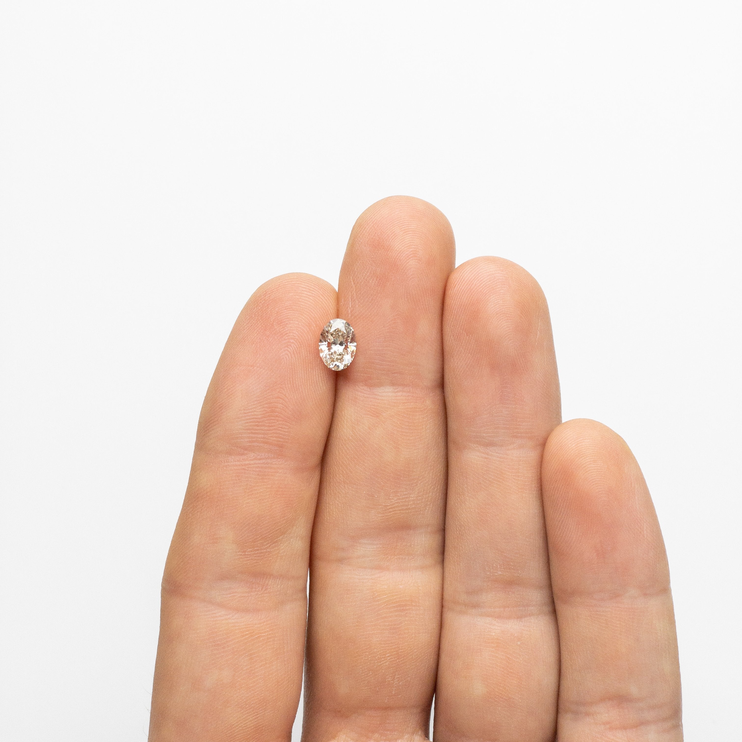 1.00ct 7.60x5.43x3.62mm Oval Brilliant 18709-03