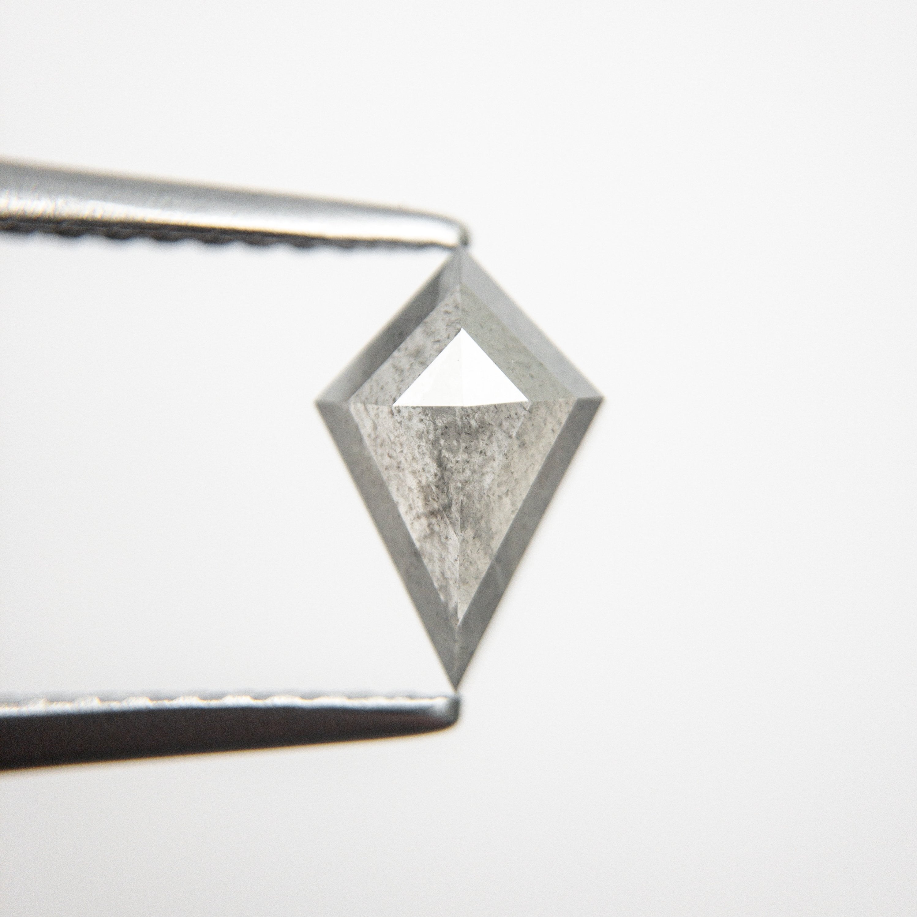 0.84ct 8.66x5.65x2.66mm Kite Rosecut 18793-01