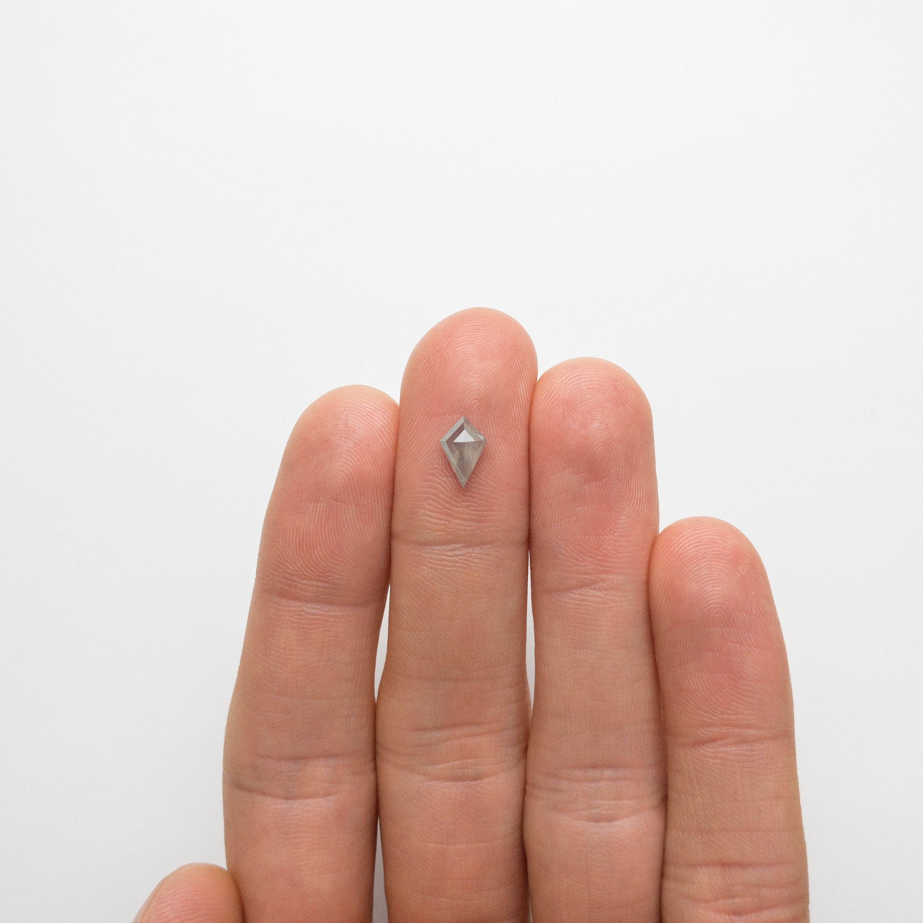 0.84ct 8.66x5.65x2.66mm Kite Rosecut 18793-01