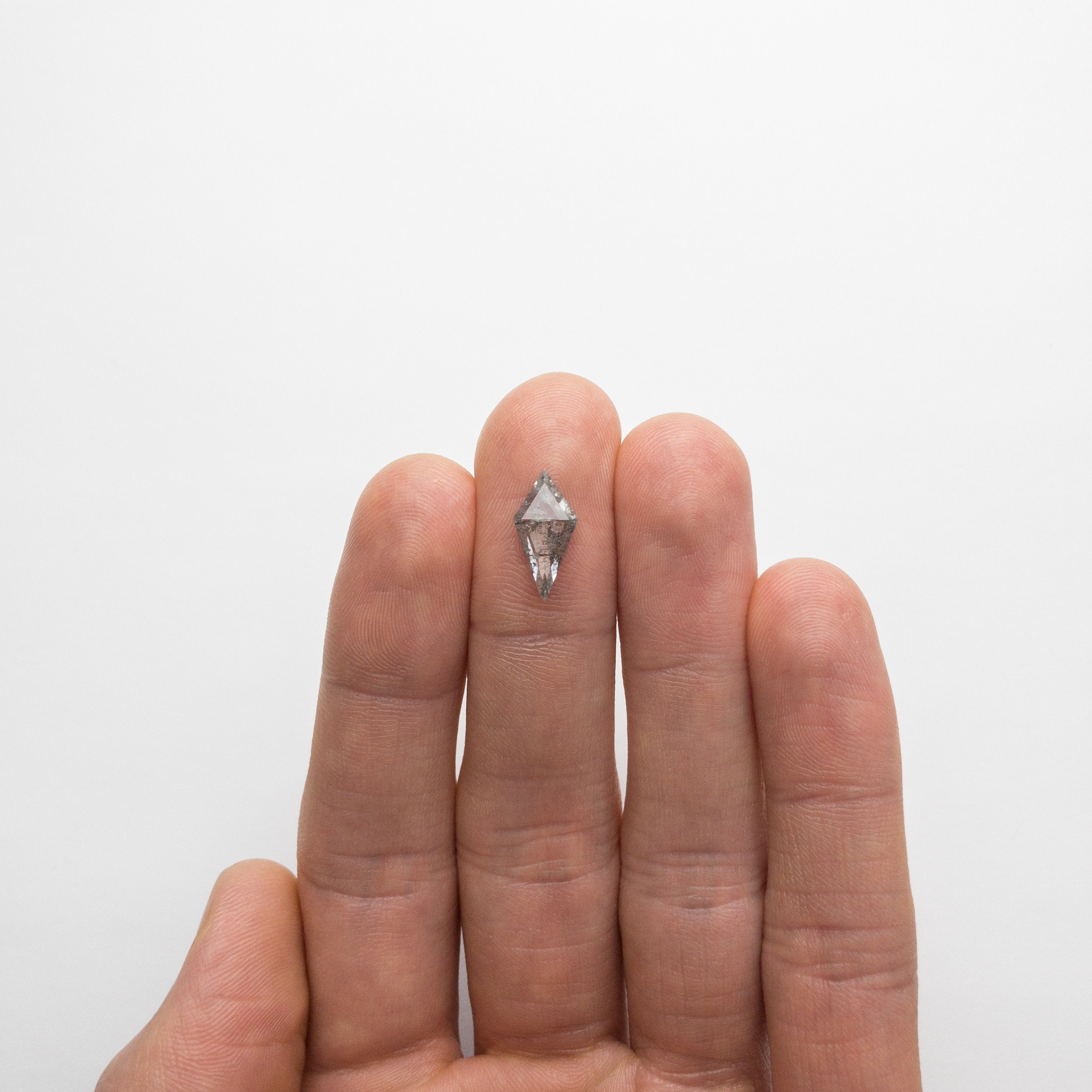 1.70ct 14.55x7.06x2.52mm Kite Rosecut 18805-04