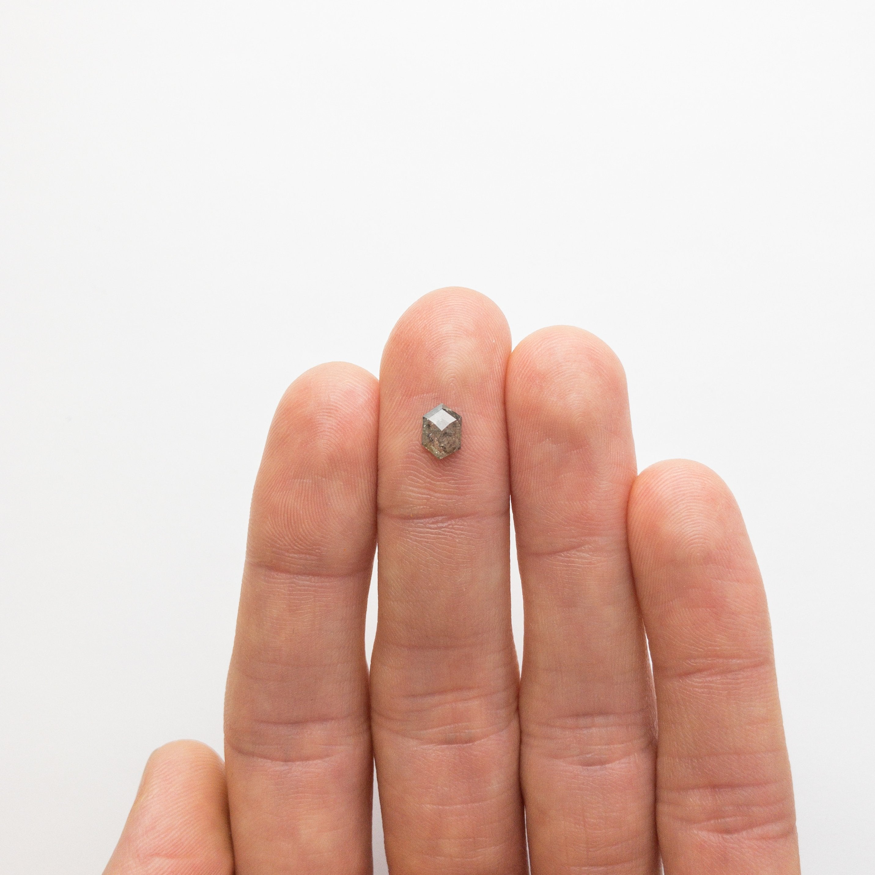 0.67ct 6.95x4.82x2.26mm Hexagon Rosecut 18818-03