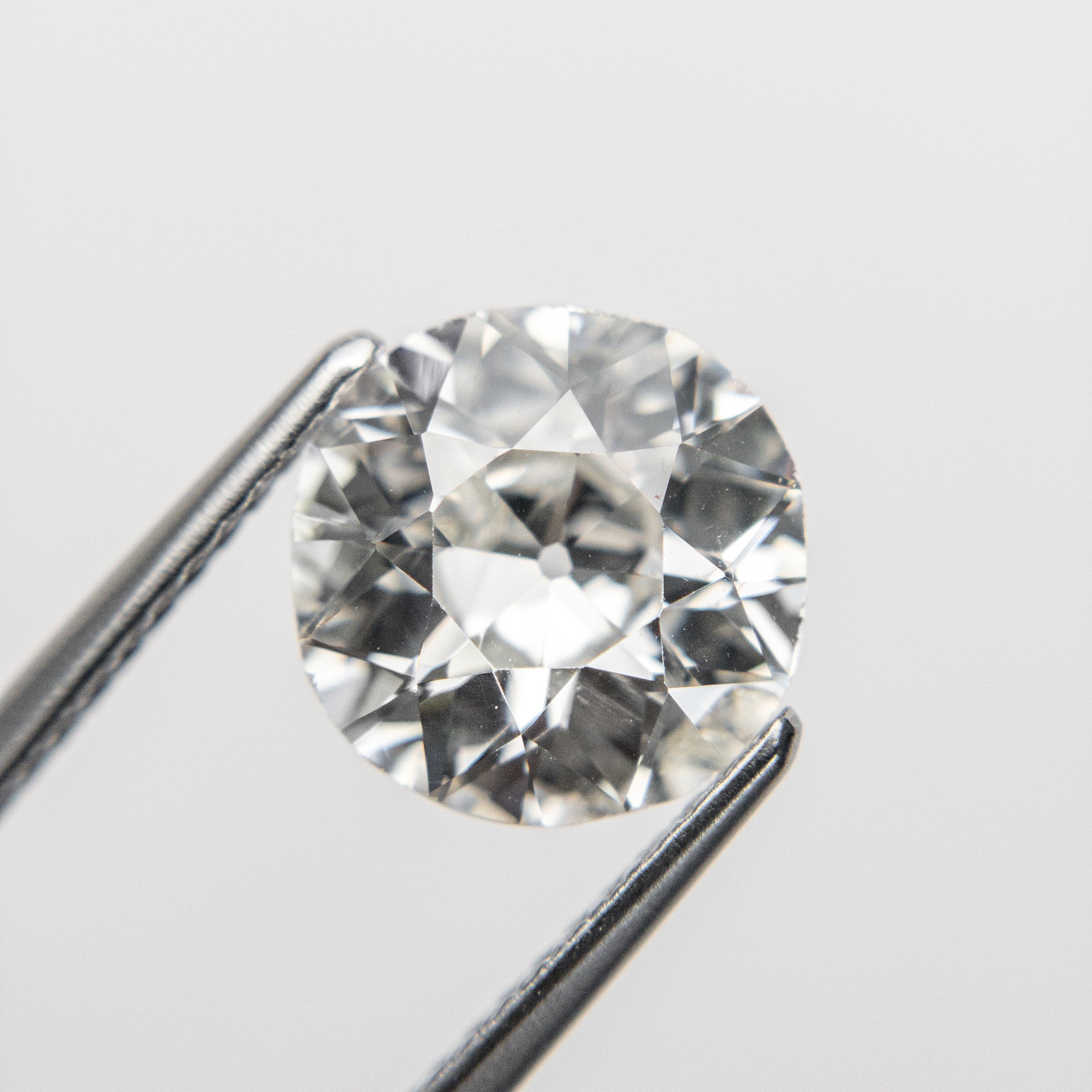 2.47ct 9.12x8.74x4.84mm GIA VVS2 H Antique Old European Cut 18844-01