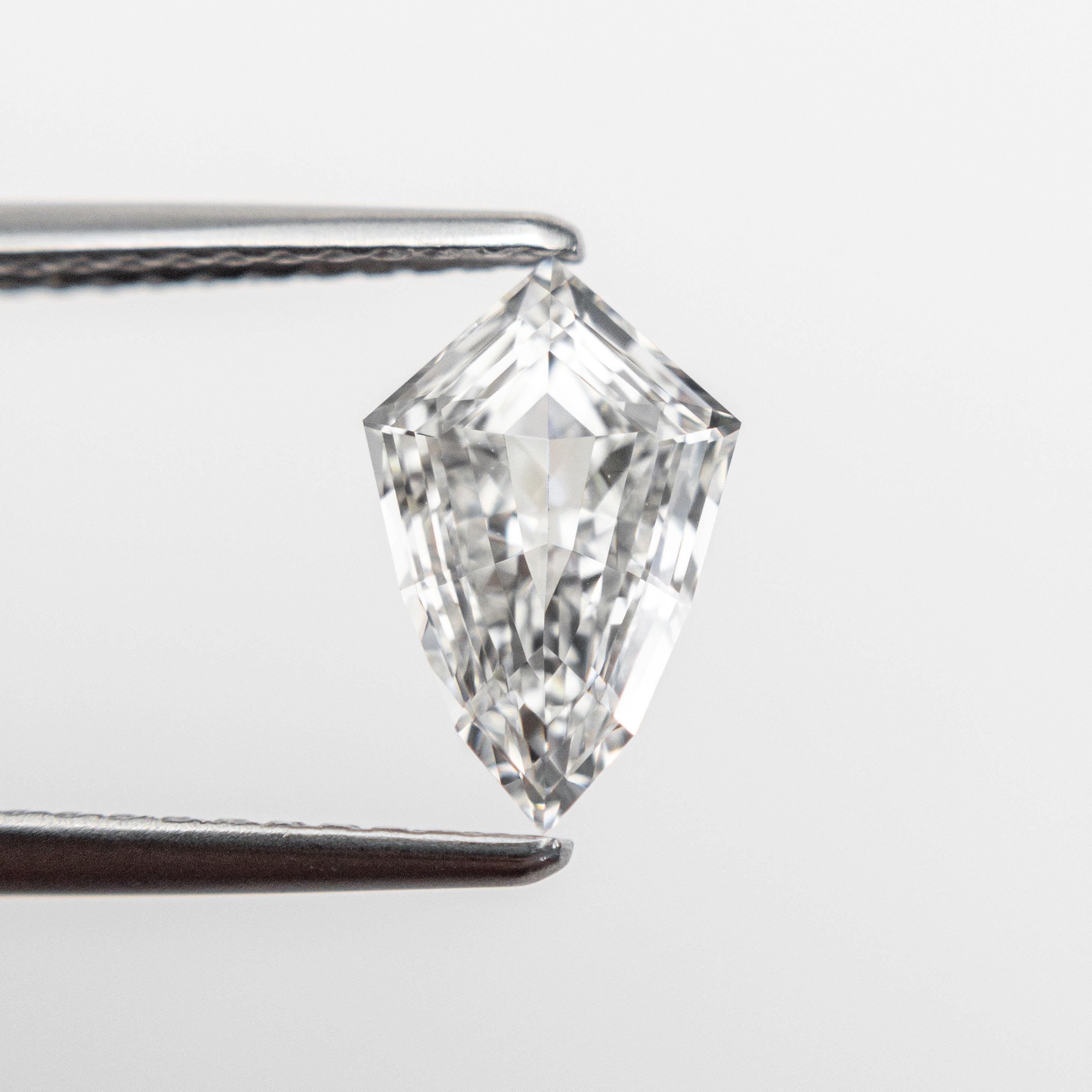 1.00ct 9.55x6.16x2.91mm VS1 E Step Cut Kite 18852-01