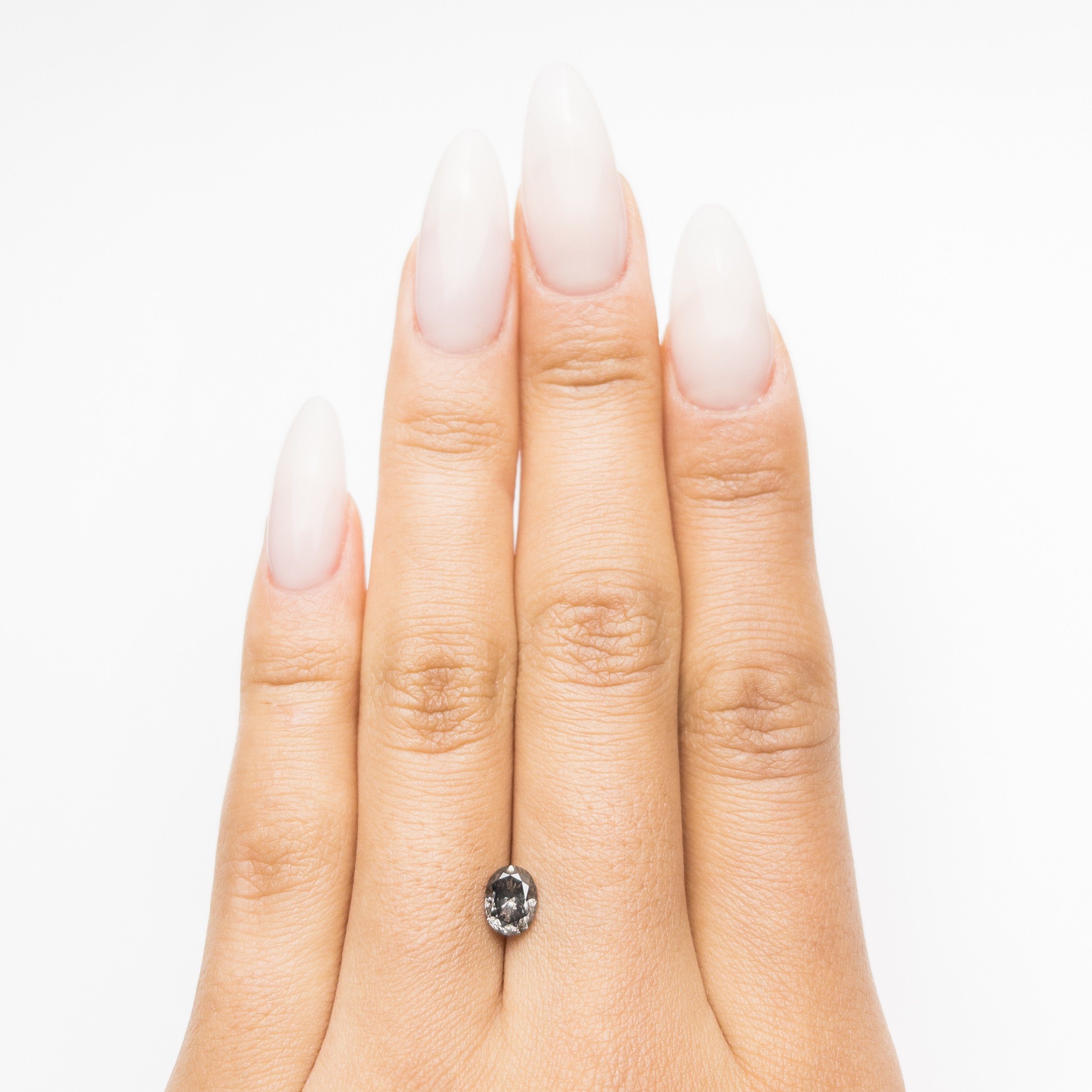 0.66ct 6.18x4.80x3.16mm Oval Brilliant 18906-08