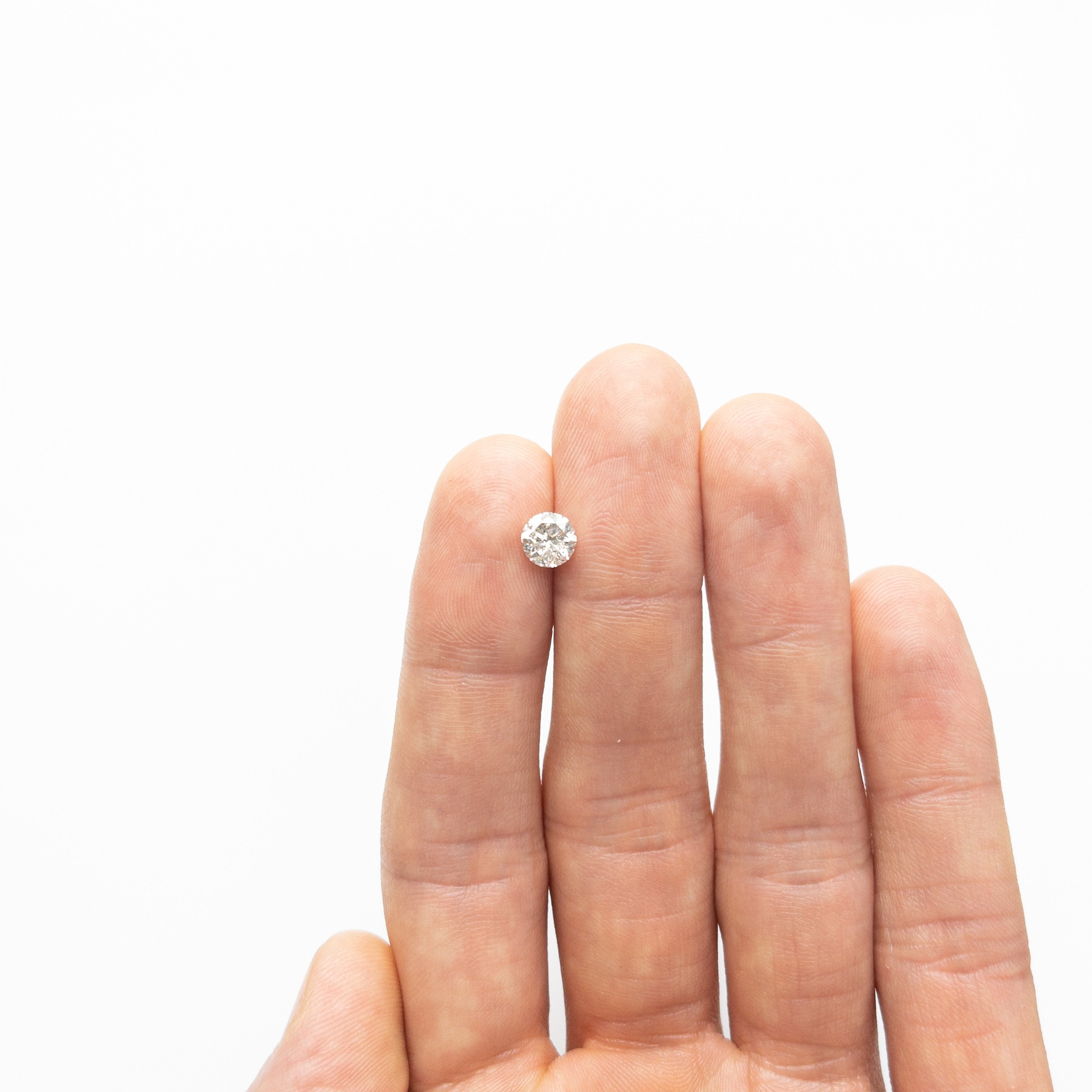 0.89ct 6.10x6.08x3.74mm Round Brilliant 18930-09