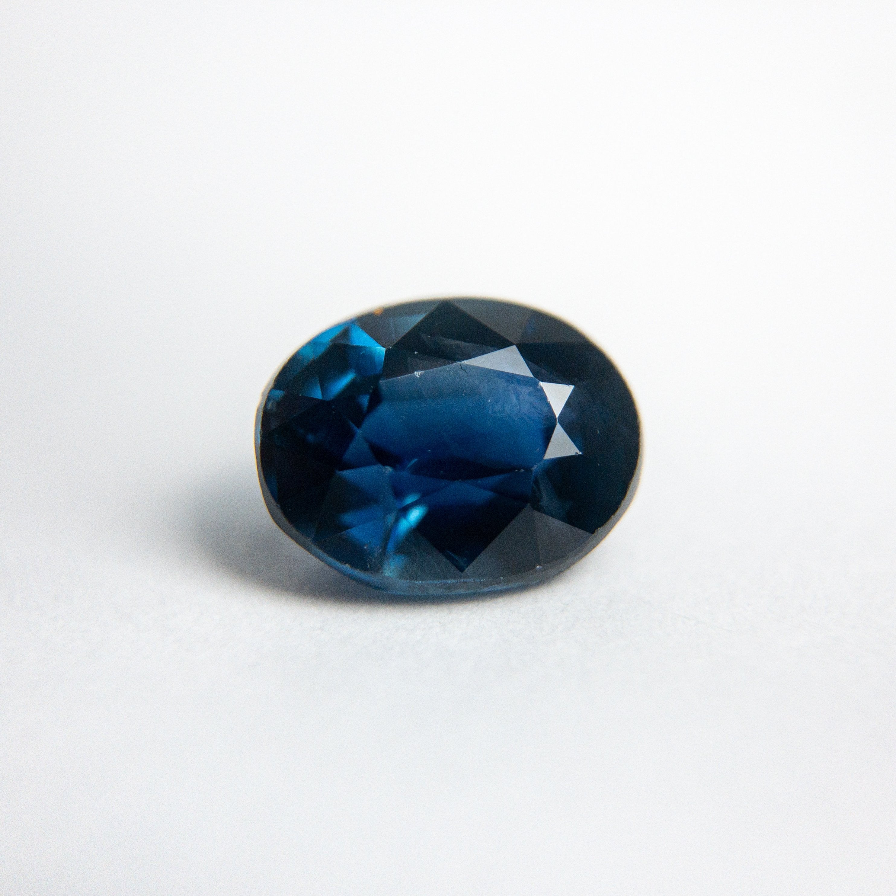 1.61ct 7.41x5.98x4.23mm Oval Brilliant Sapphire 18971-13