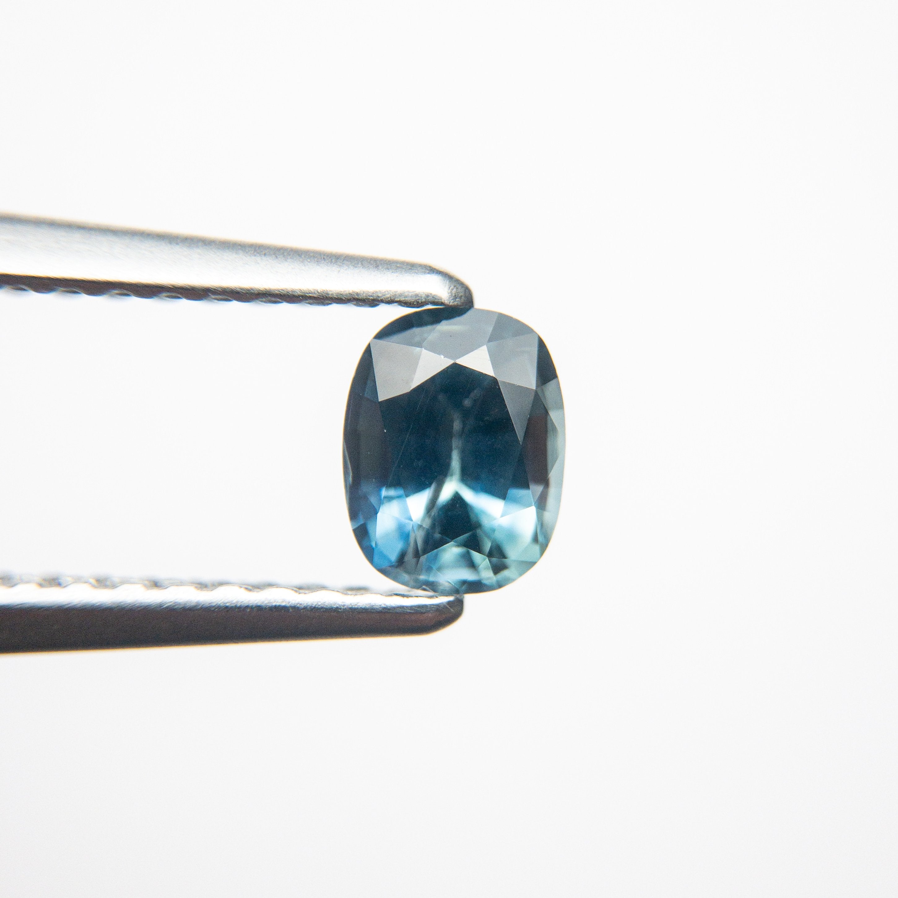 0.61ct 5.41x4.20x3.10mm Cushion Brilliant Sapphire 18973-30