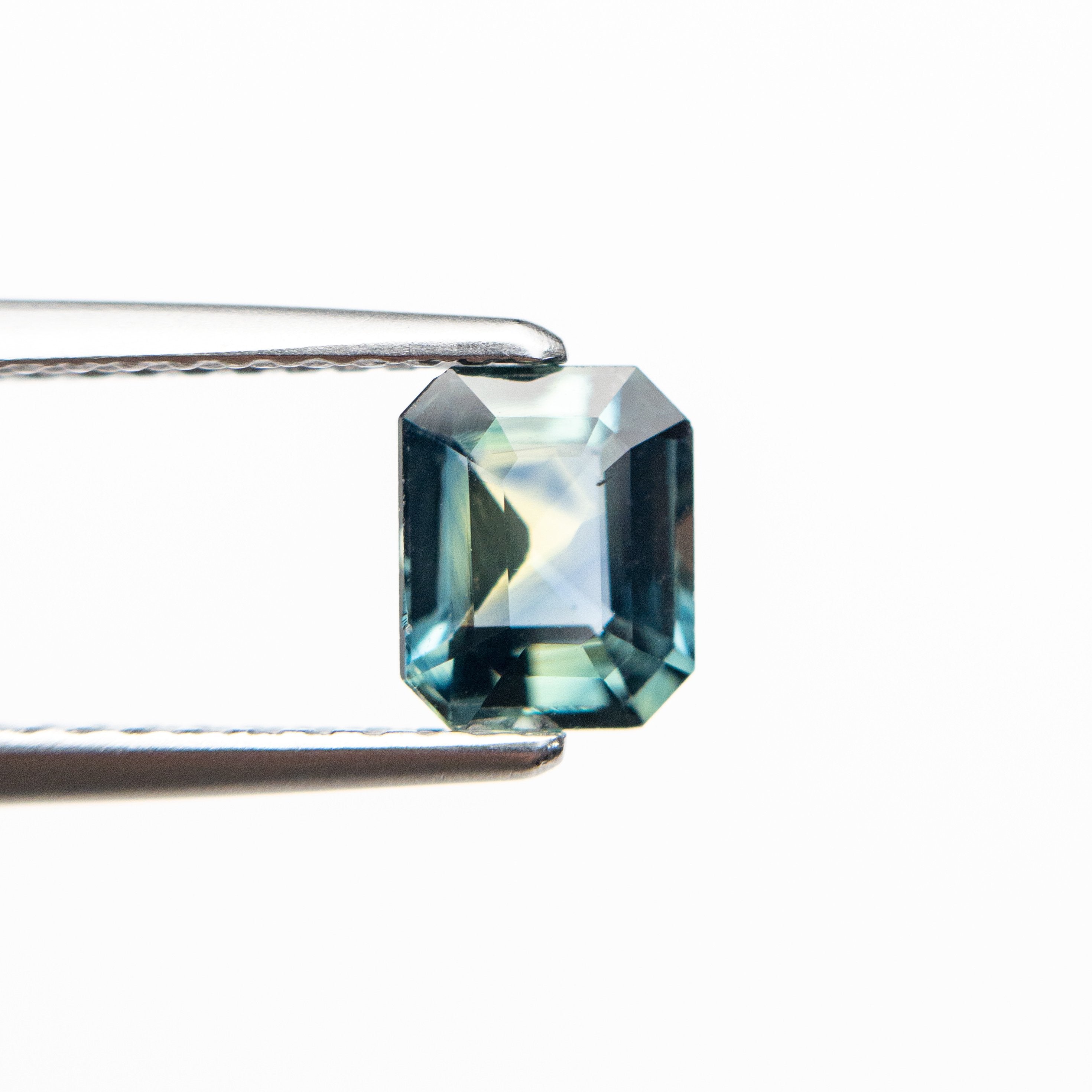 0.90ct 6.09x5.05x3.01mm Cut Corner Rectangle Step Cut Sapphire 19042-09