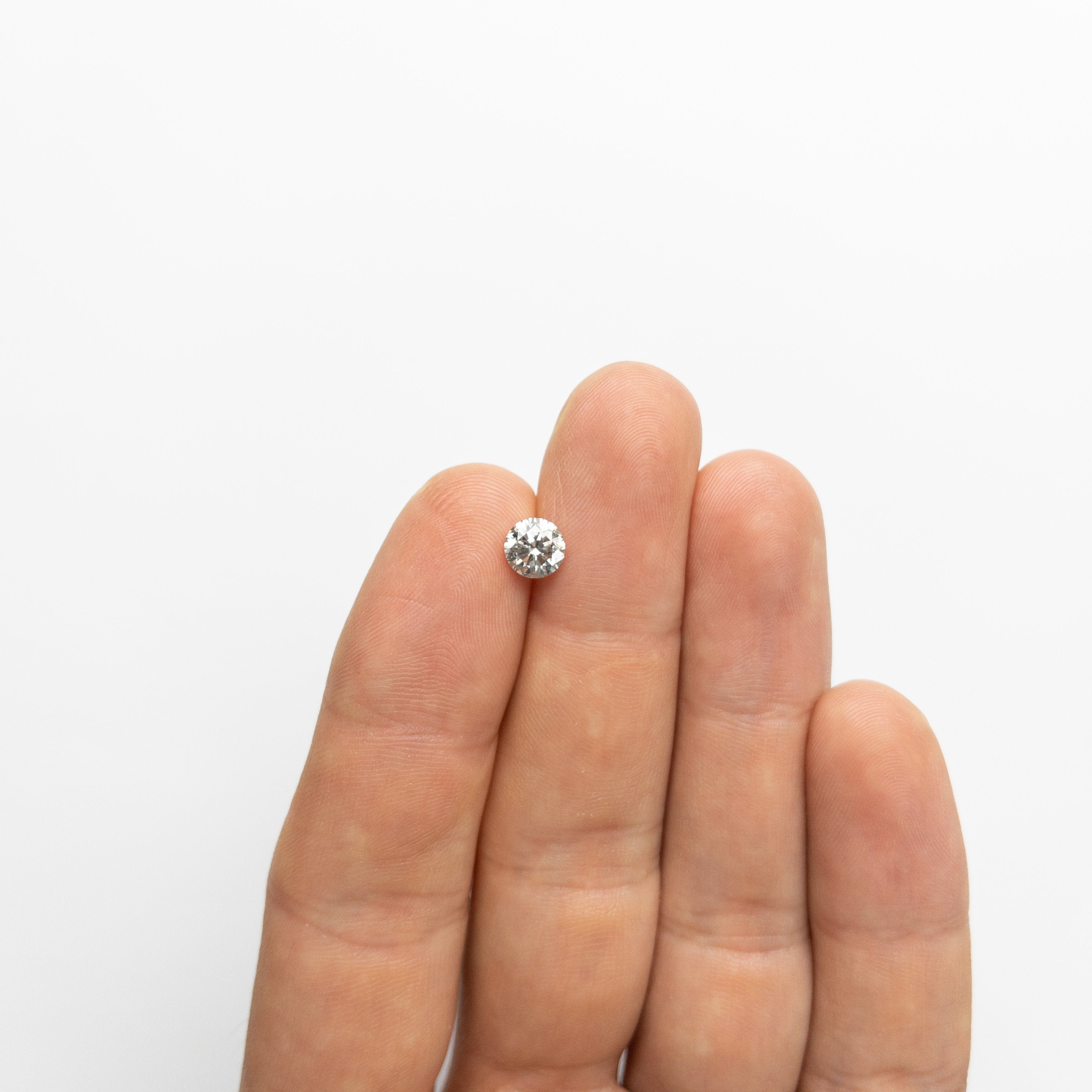 1.03ct 6.20x6.11x4.04mm Round Brilliant 19116-01 hold D2587