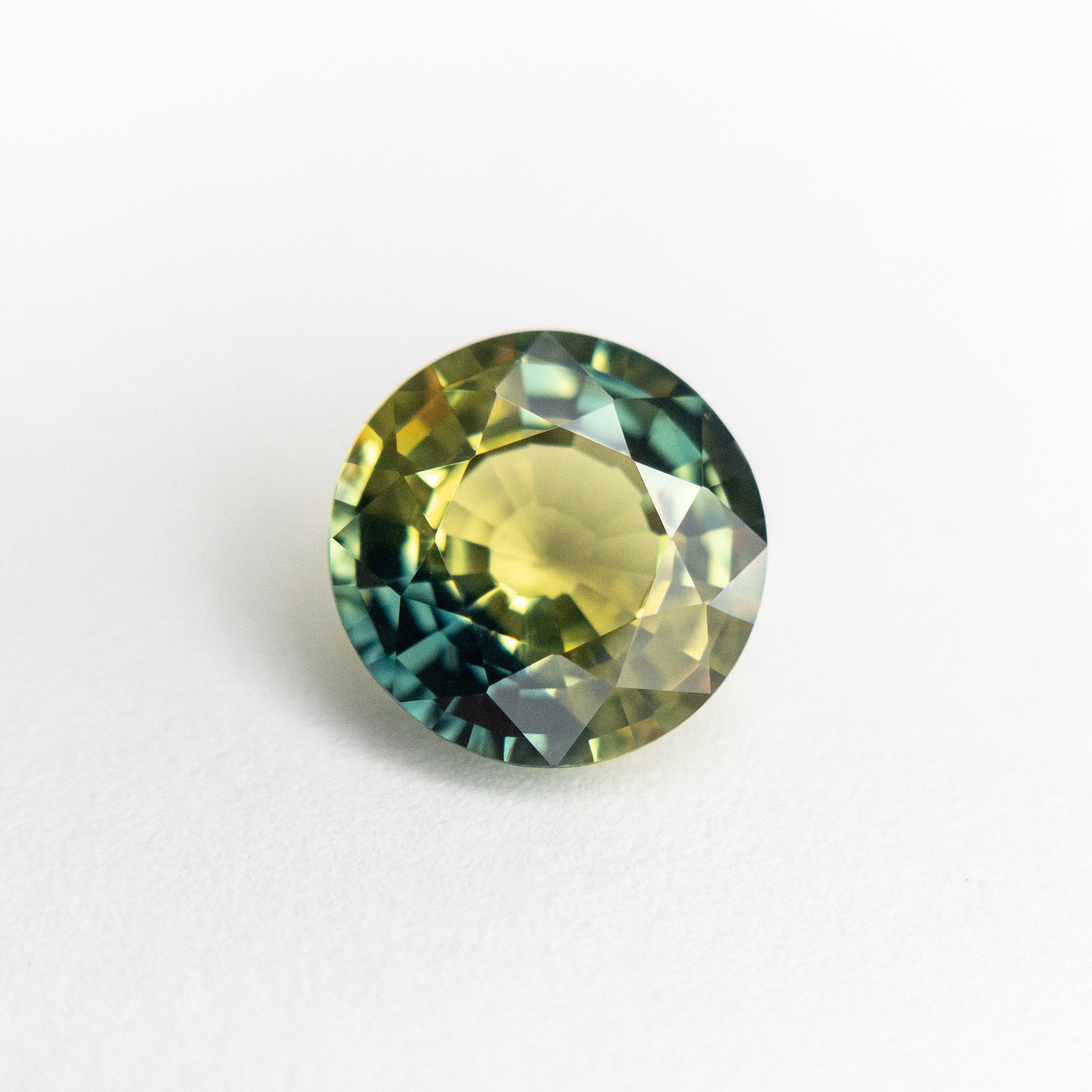 1.69ct 7.45x7.39x3.86mm Round Brilliant Sapphire 19121-06