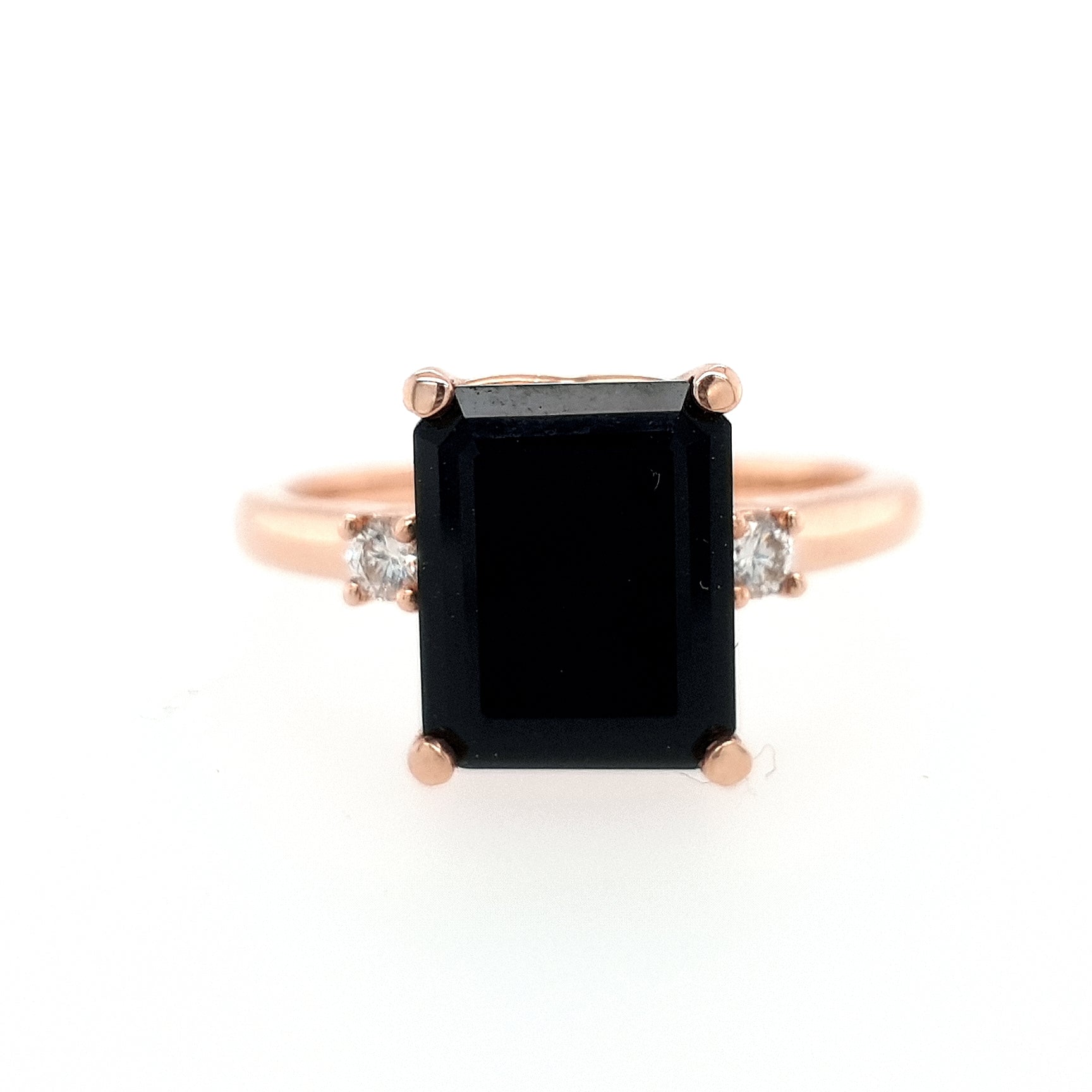 Lotus - Emerald Cut