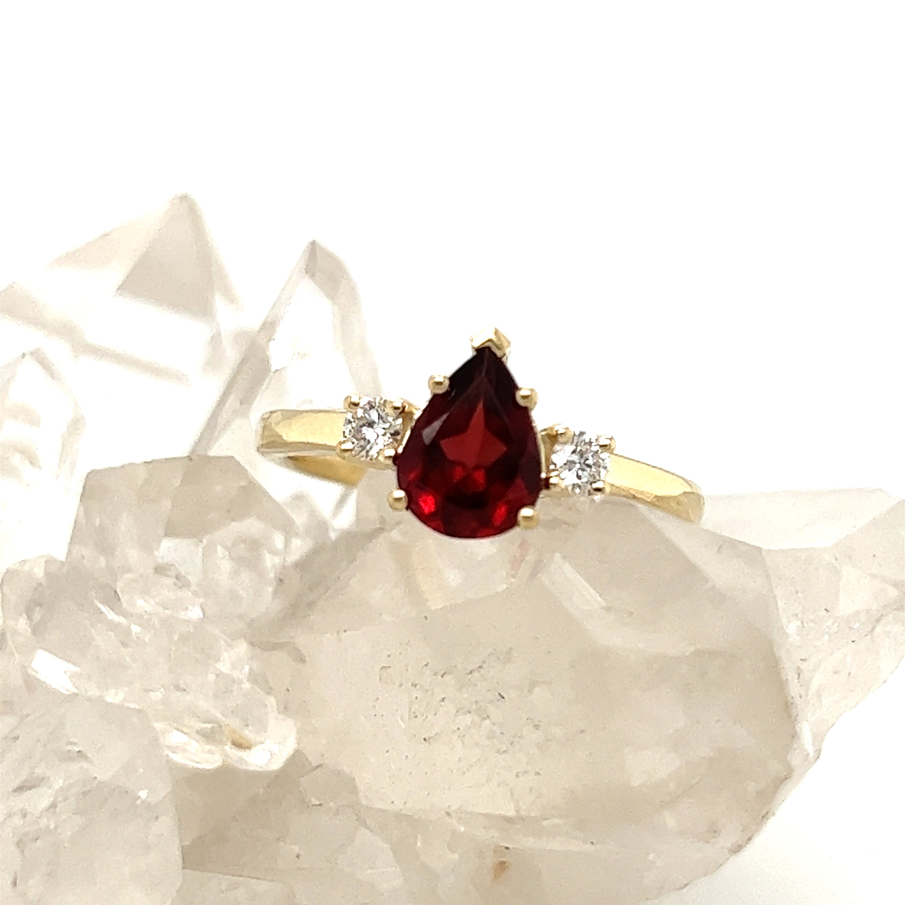 Pear Trinity - Garnet - Yellow Gold - Ready to Ship