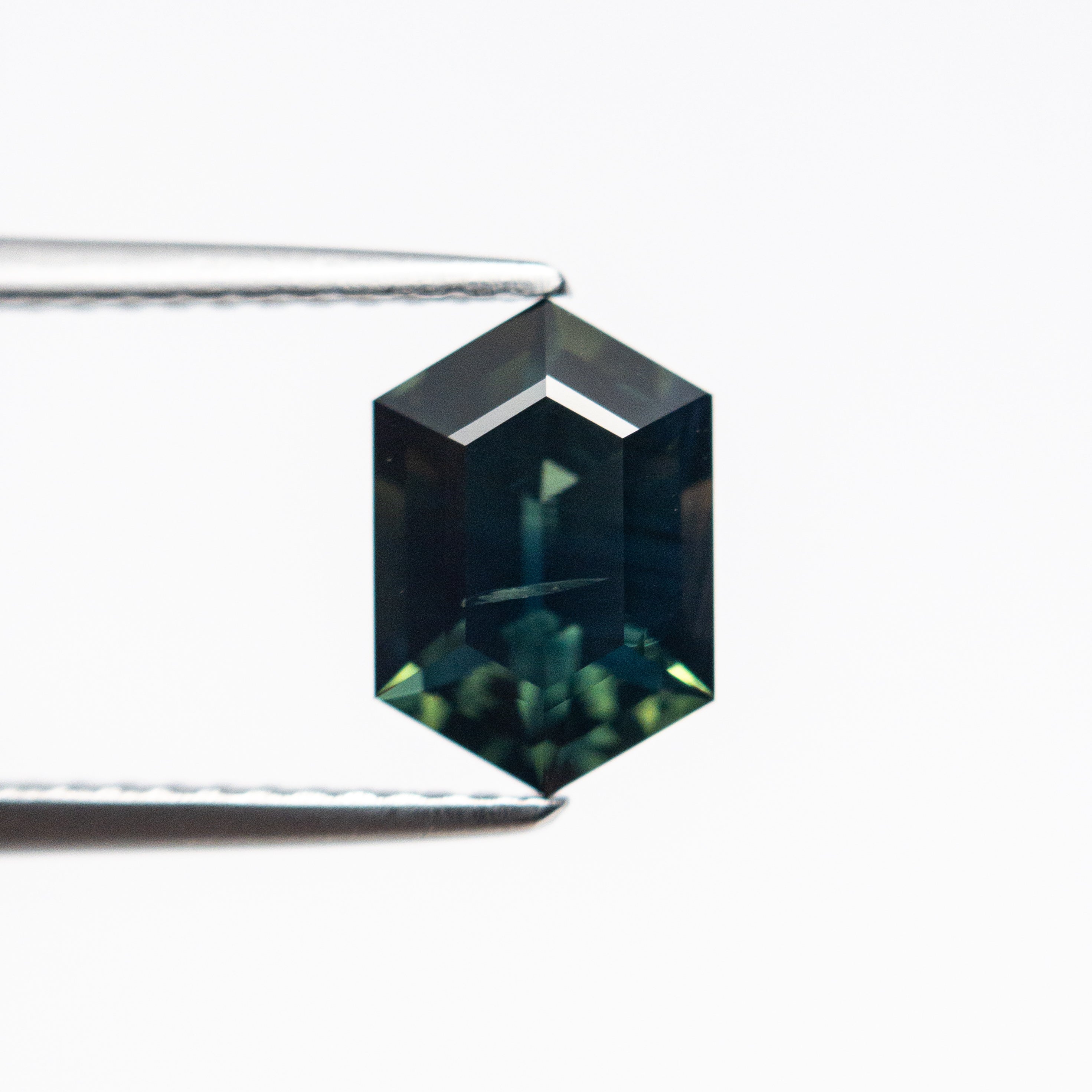 1.78ct 8.73x5.98x4.24mm Hexagon Step Cut Sapphire 22312-02