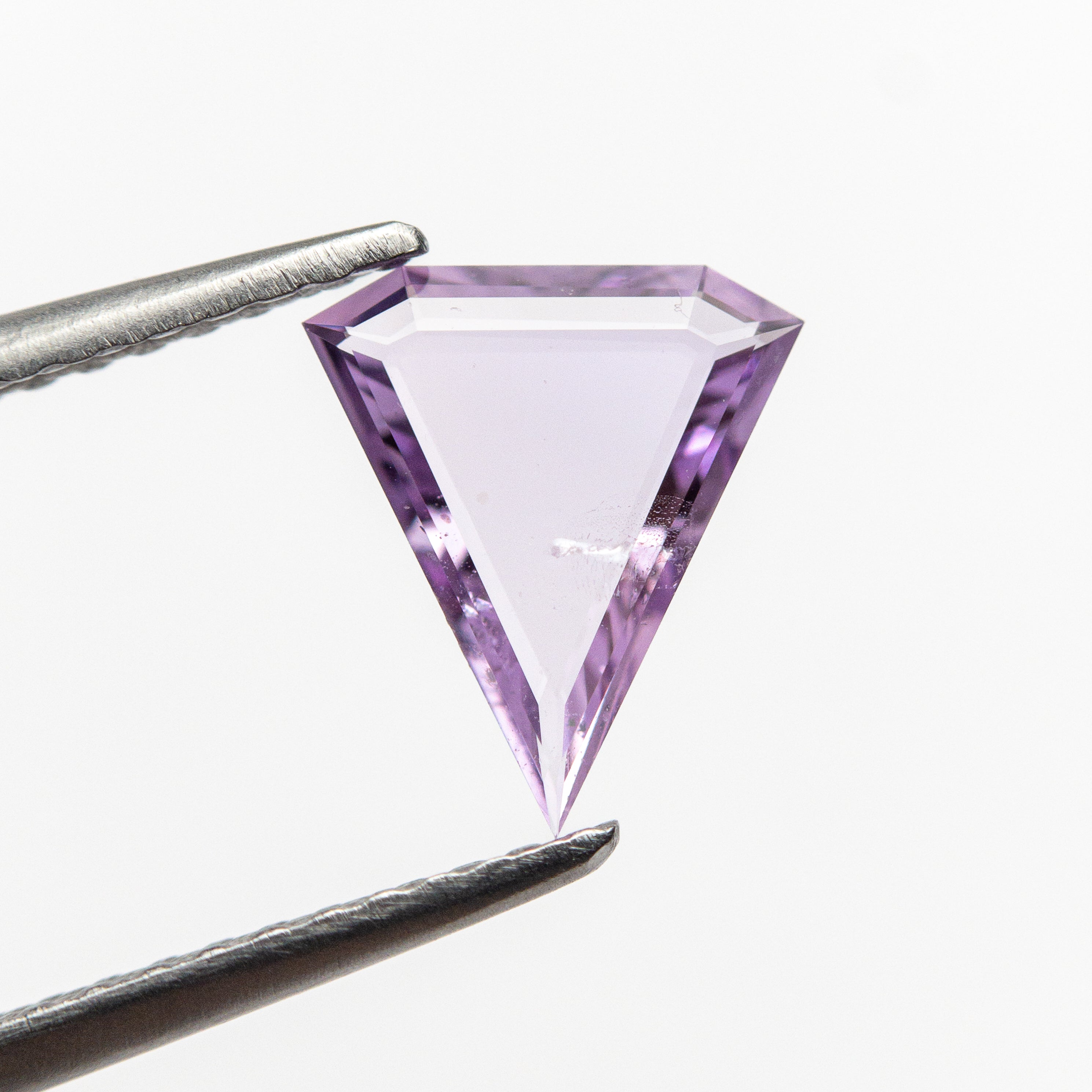 0.66ct 8.48x7.44x1.44mm Shield Portrait Cut Sapphire 22410-01