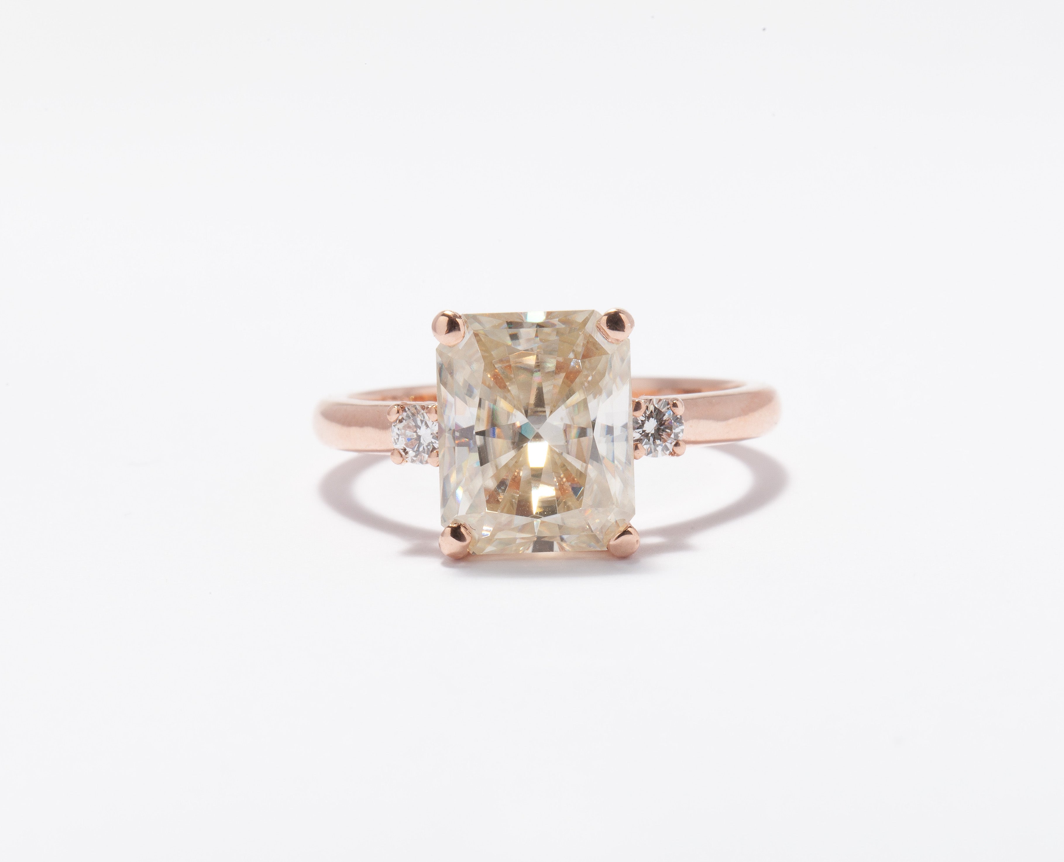 Lotus - Emerald Cut