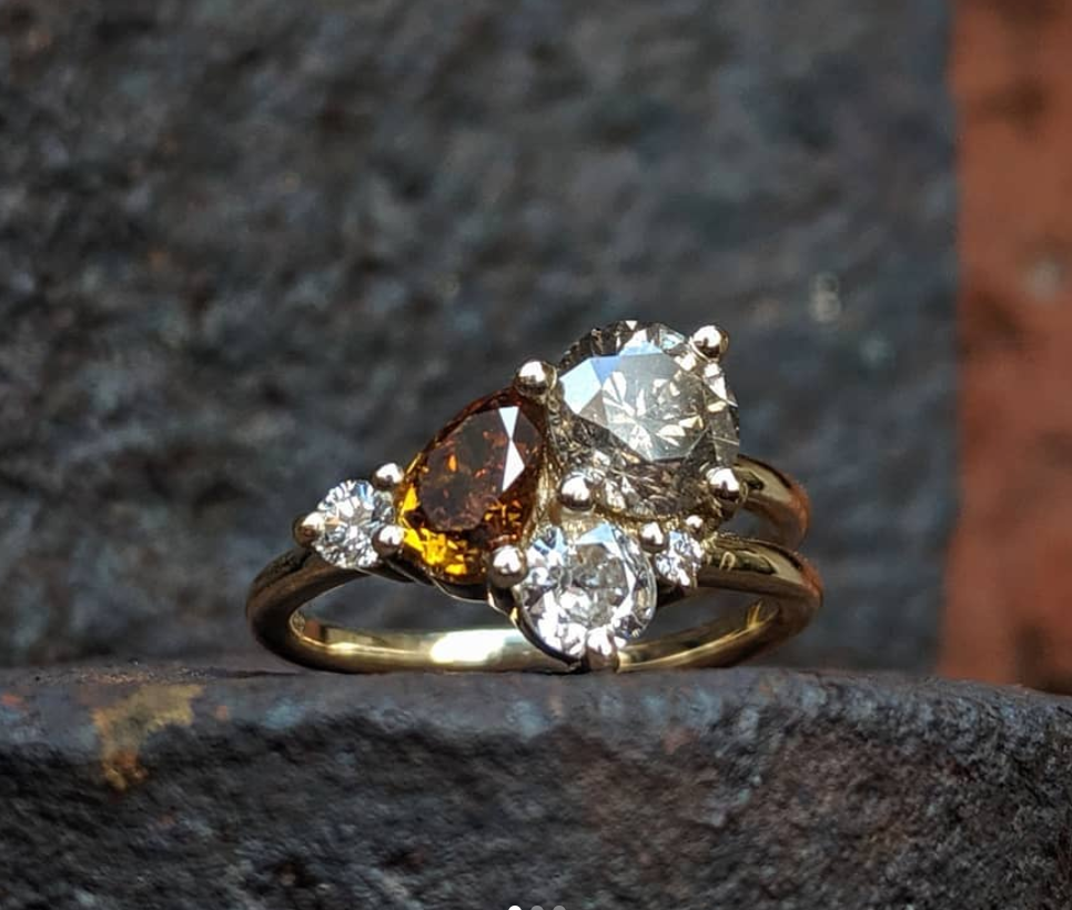 Our guide: creating your dream bespoke engagement ring with a custom design