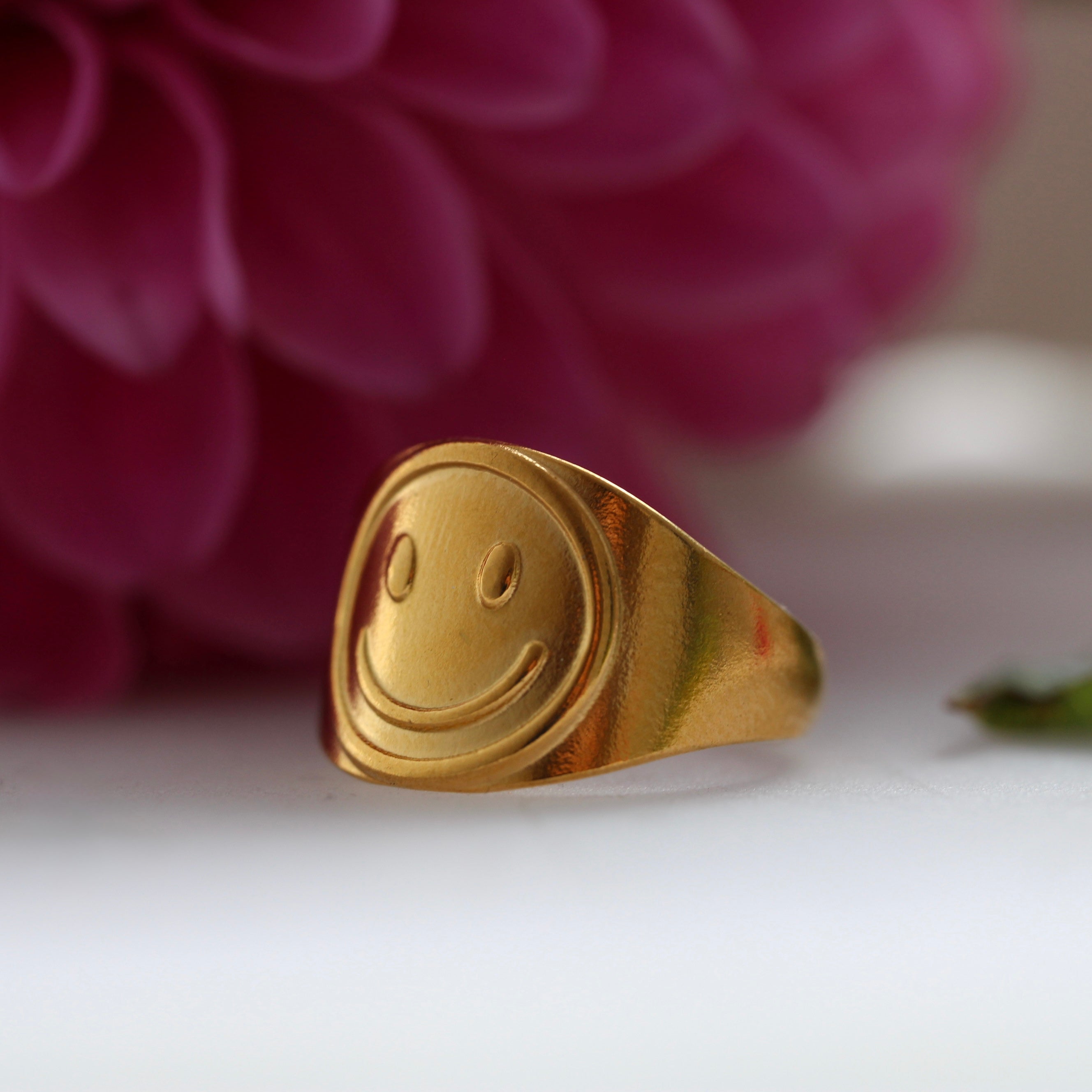 Base ~ Smiley Ring