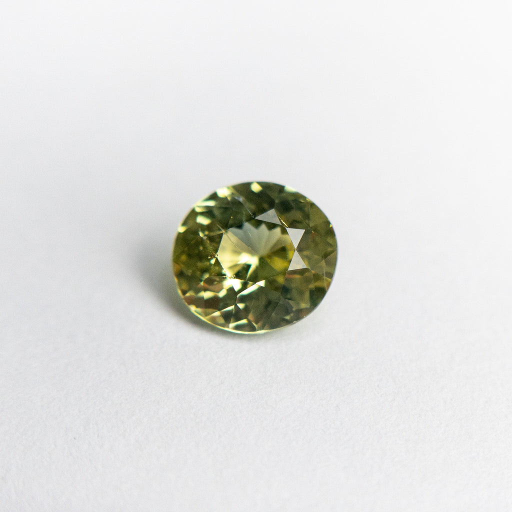 0.94ct 6.17x5.71x3.65mm Oval Brilliant Sapphire 19042-02 - Misfit Diamonds