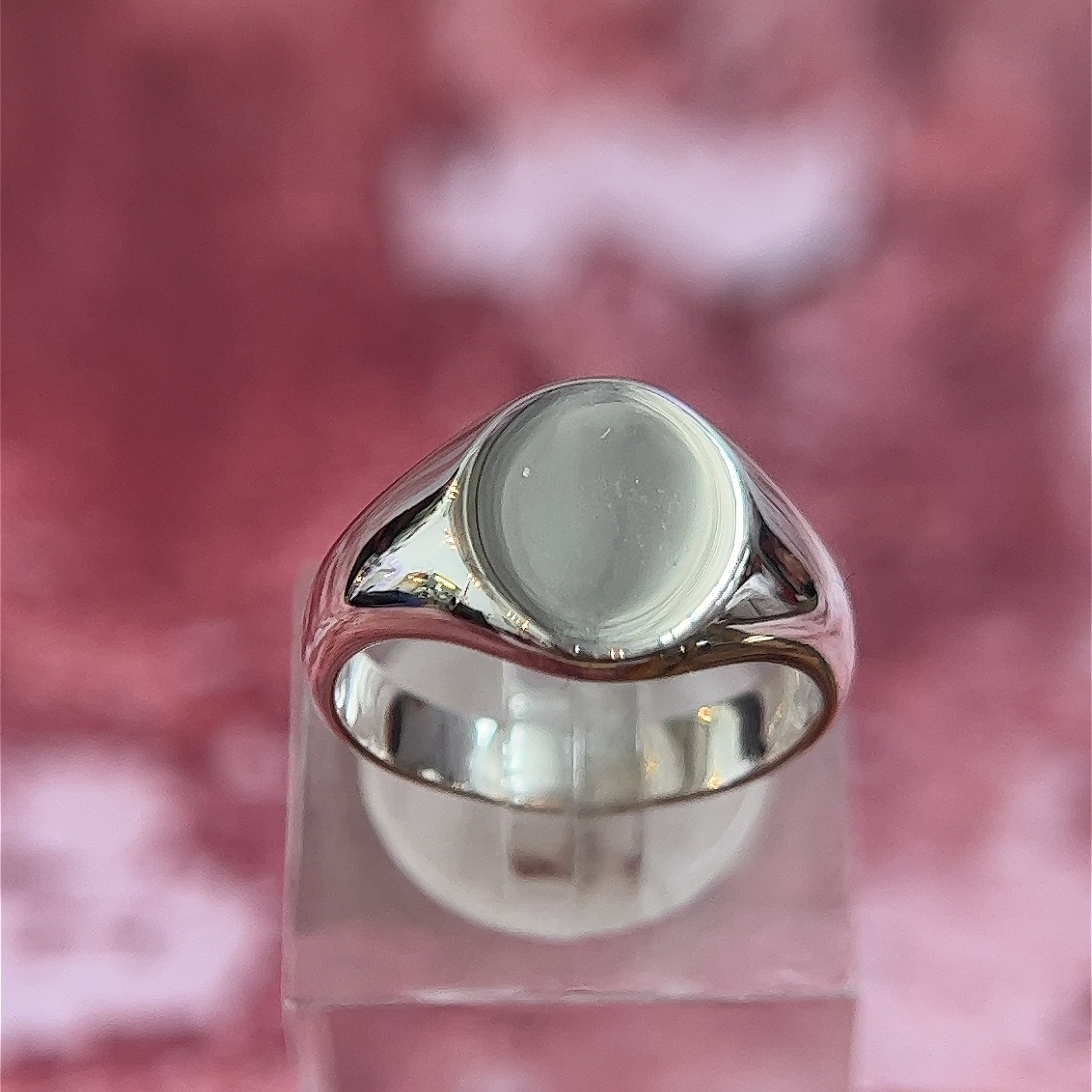 $ALE - Oval Signet - 11 x 9mm - Various Sizes