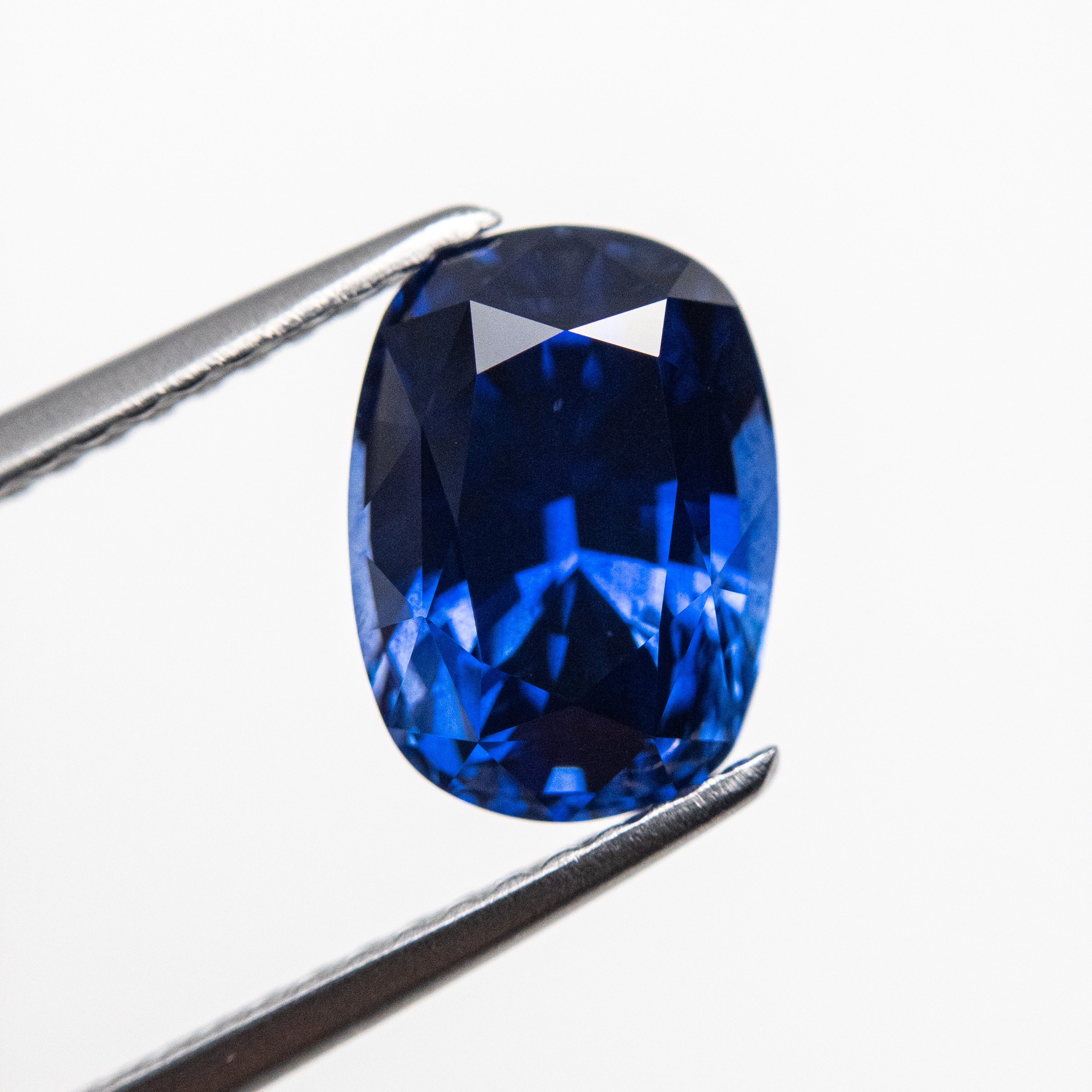 2.98ct 9.22x6.66x5.66mm Cushion Brilliant Sapphire 22149-01