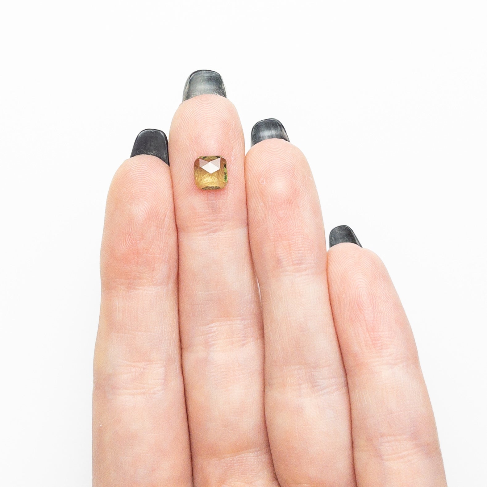 1.01ct 5.99x5.91x2.61mm Cut Corner Rectangle Sapphire 26327-92