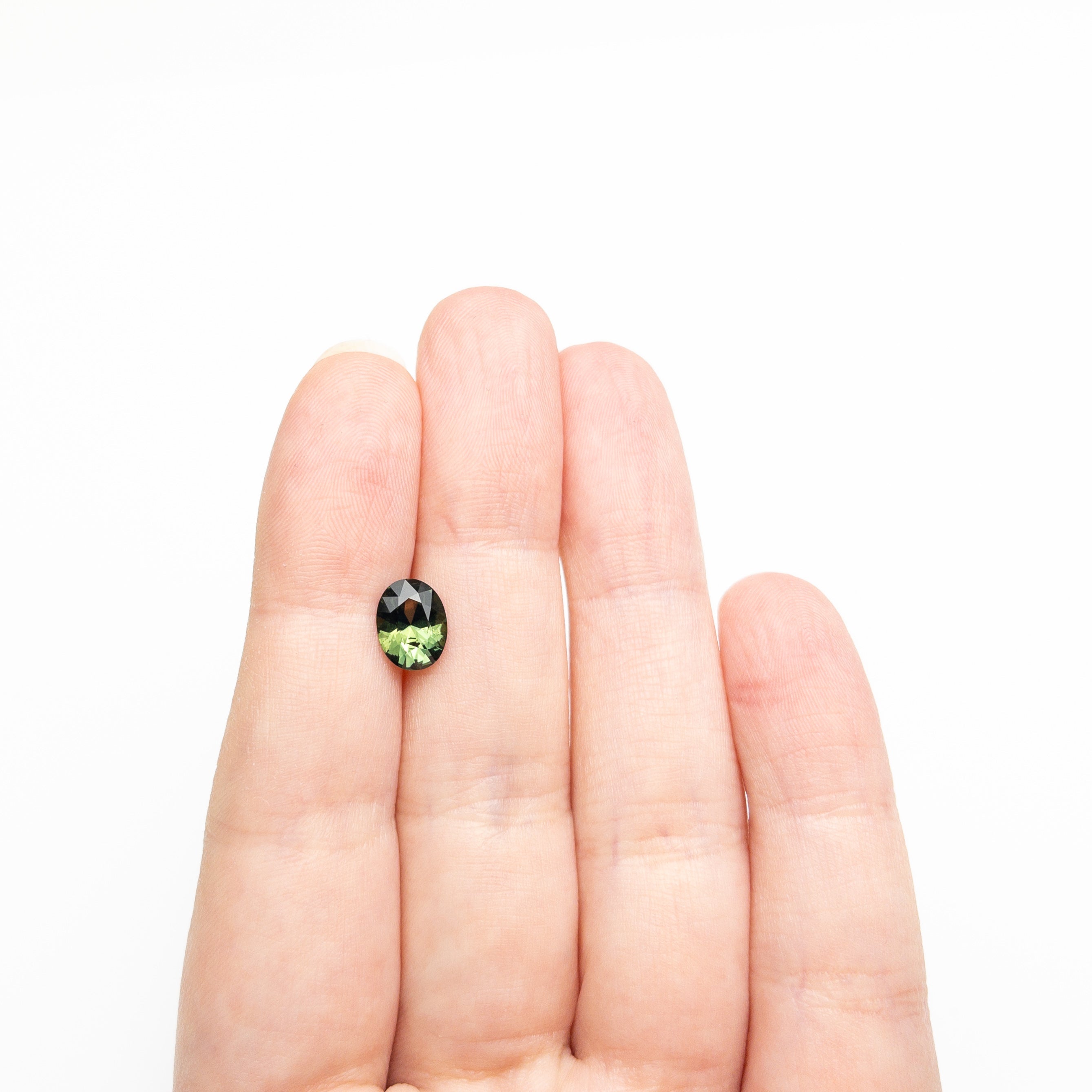 1.86ct 8.82x6.76x4.39mm Oval Brilliant Sapphire 27150-02