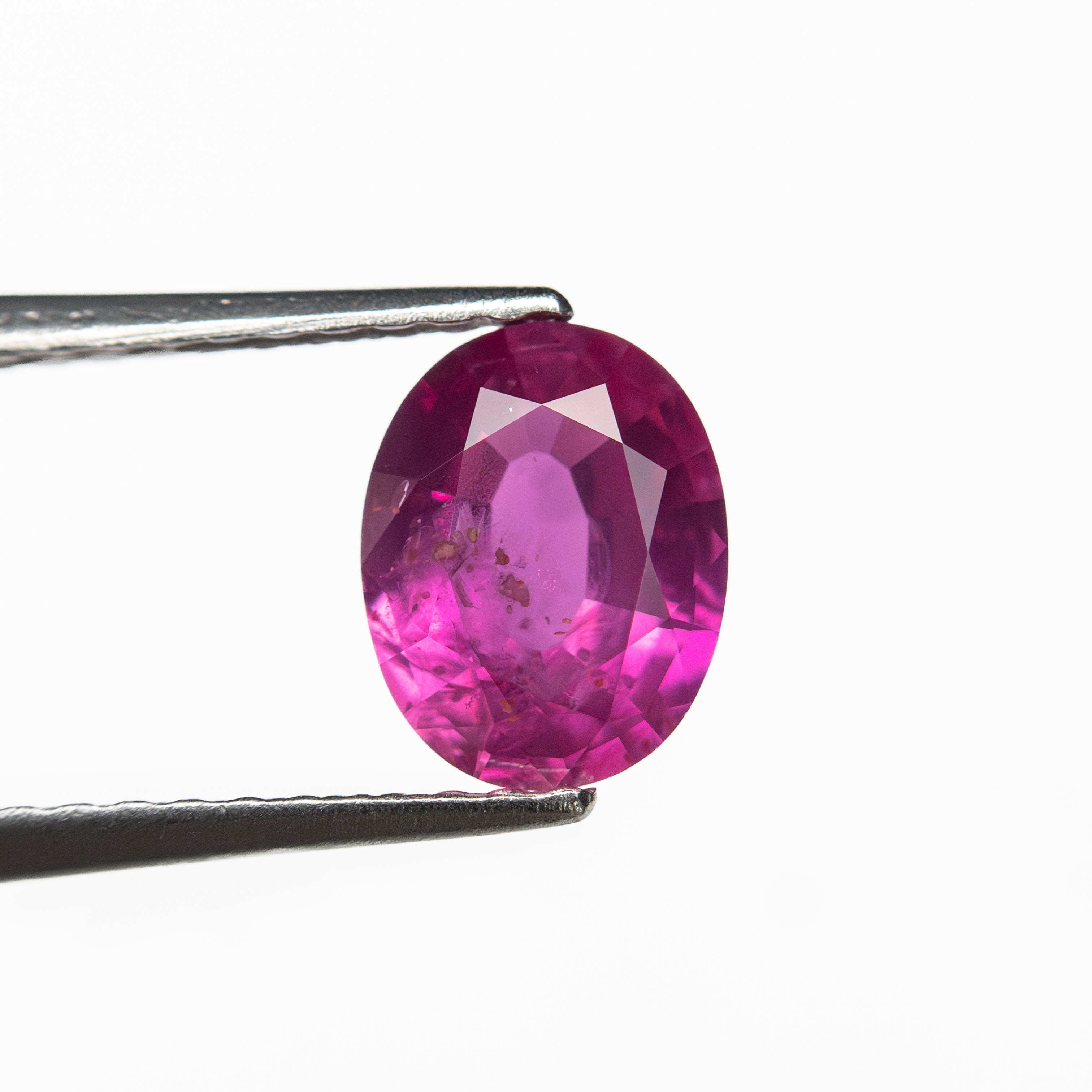 0.99ct 7.05x5.52x3.01mm Oval Brilliant Sapphire 27957-29
