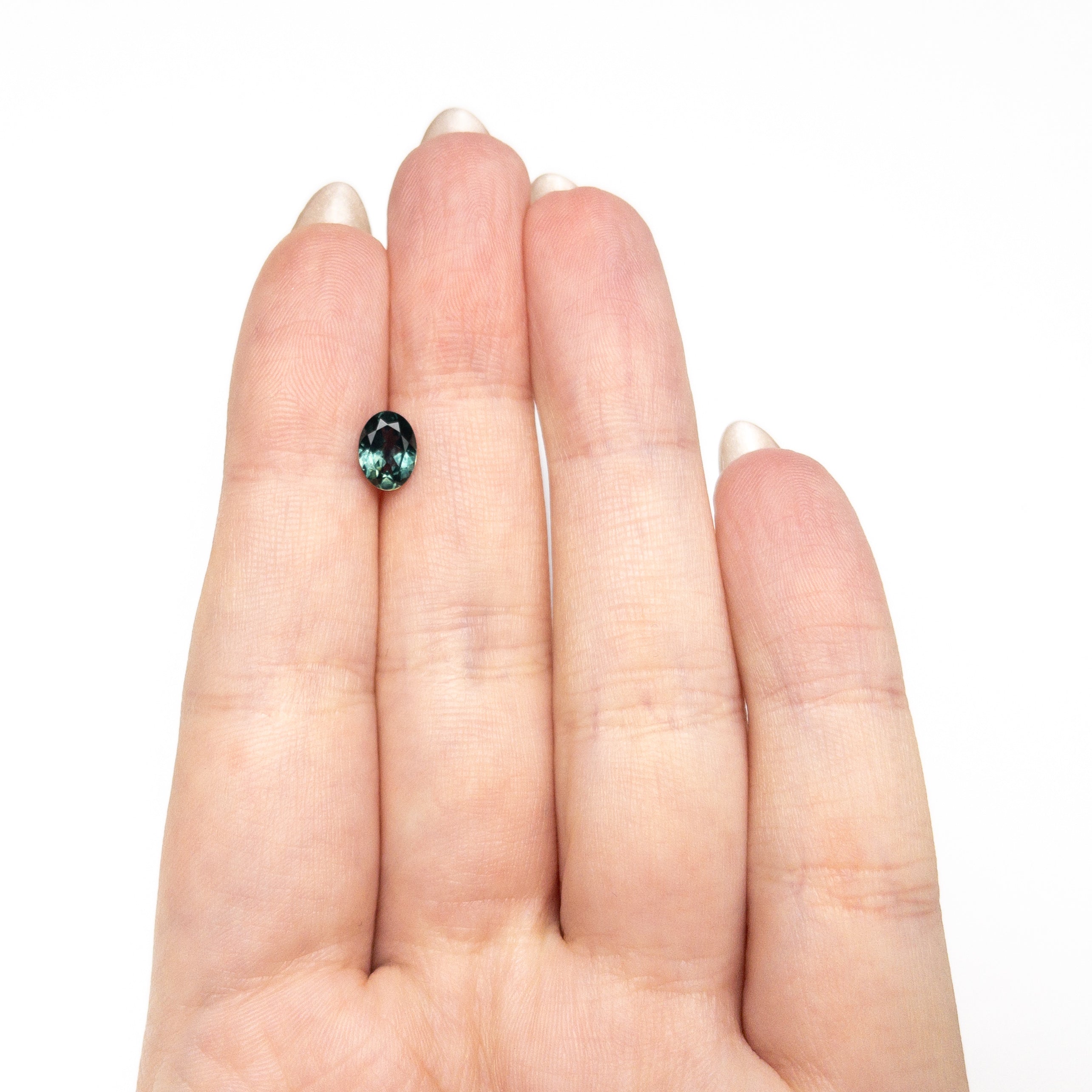 1.10ct 7.33x5.47x3.21mm Oval Brilliant Sapphire 28028-21