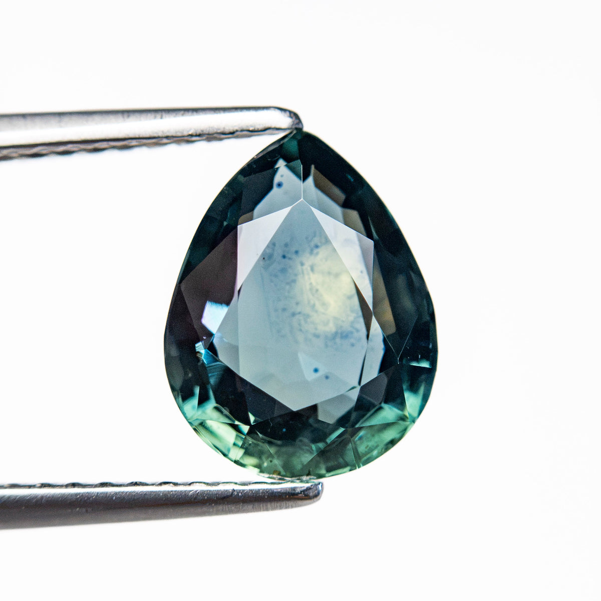 2.93ct 9.89x7.68x4.28mm Pear Brilliant Sapphire 28289-01