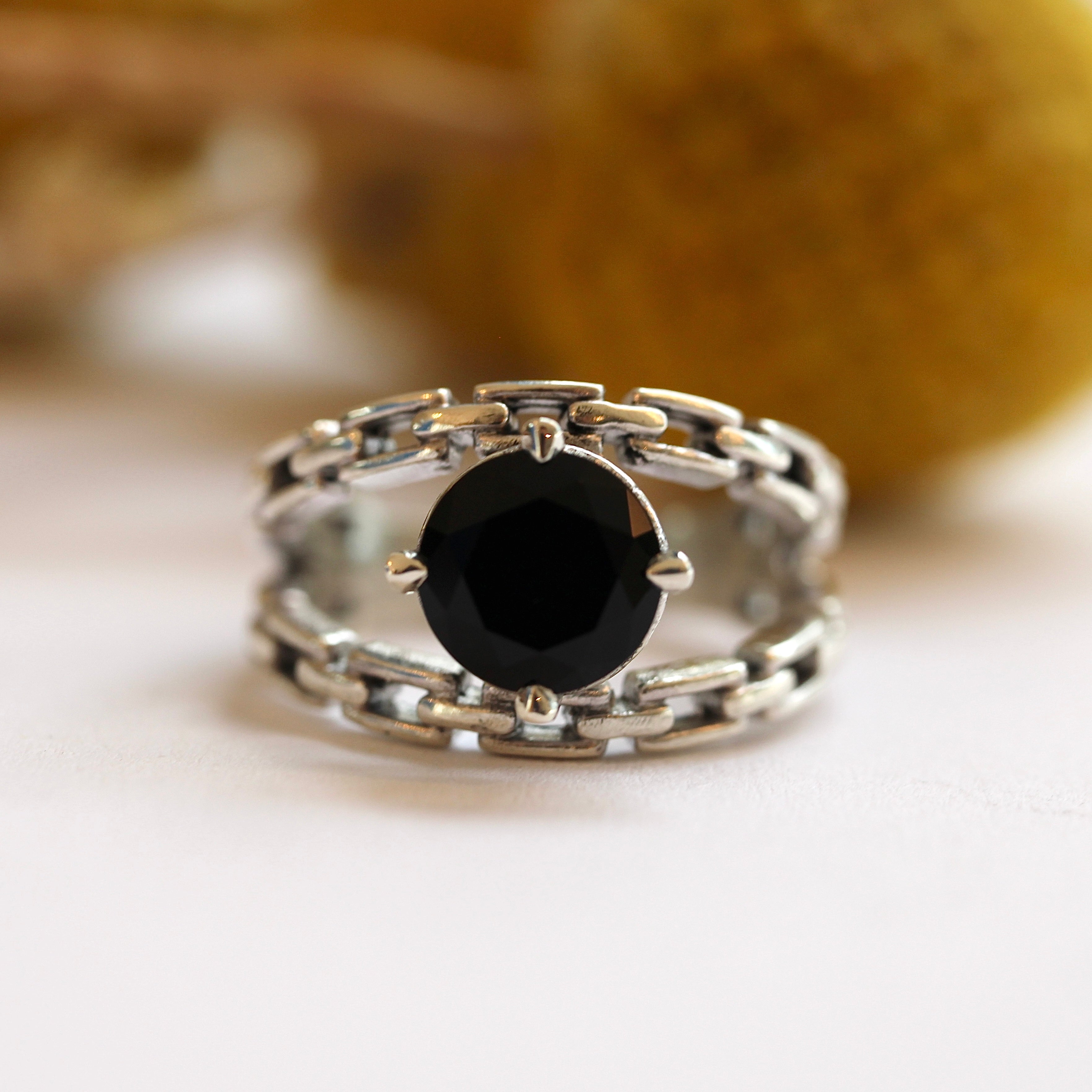 Ruin Ring