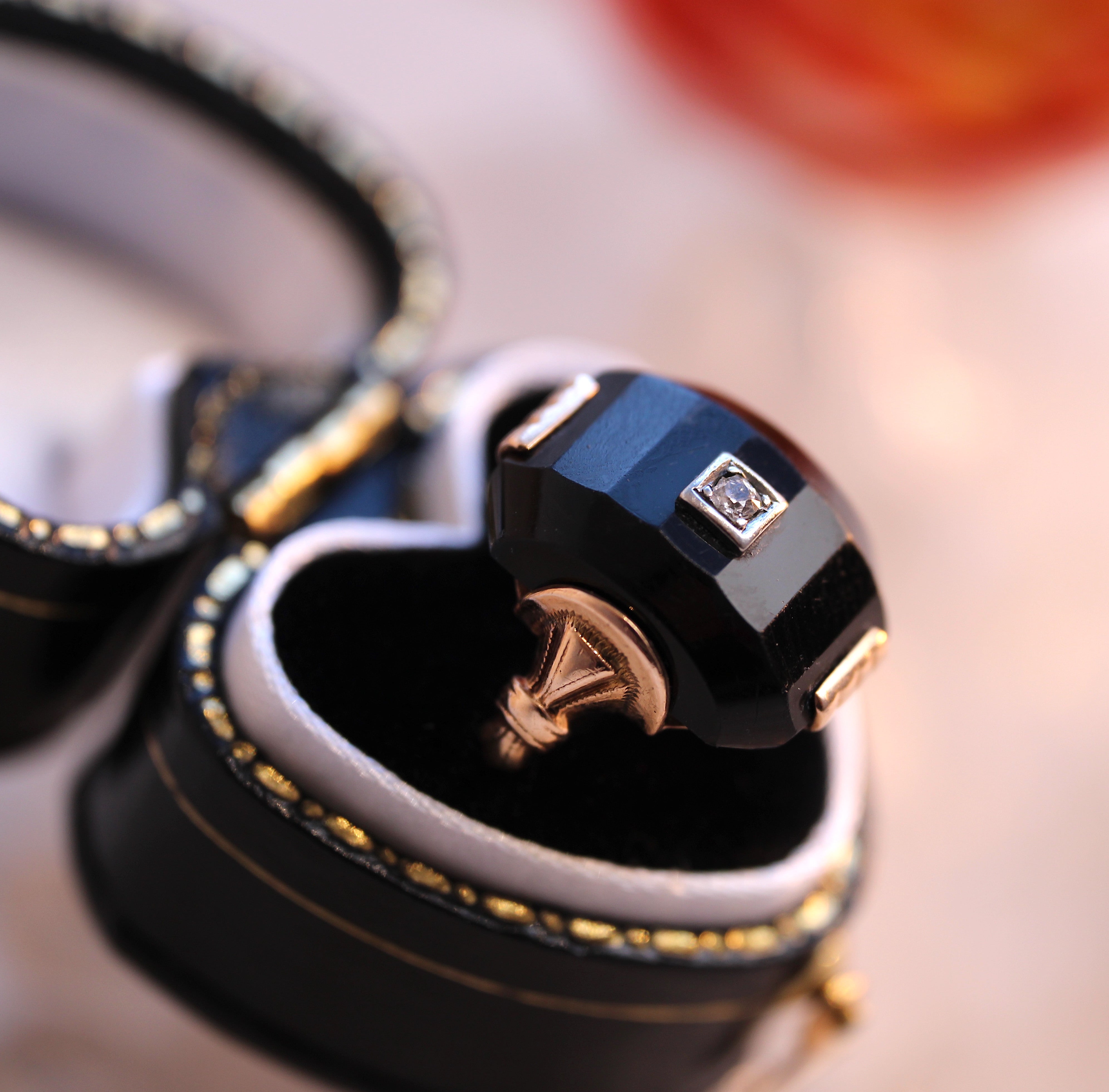 Vintage Bijoux - The Deco Rebel Ring