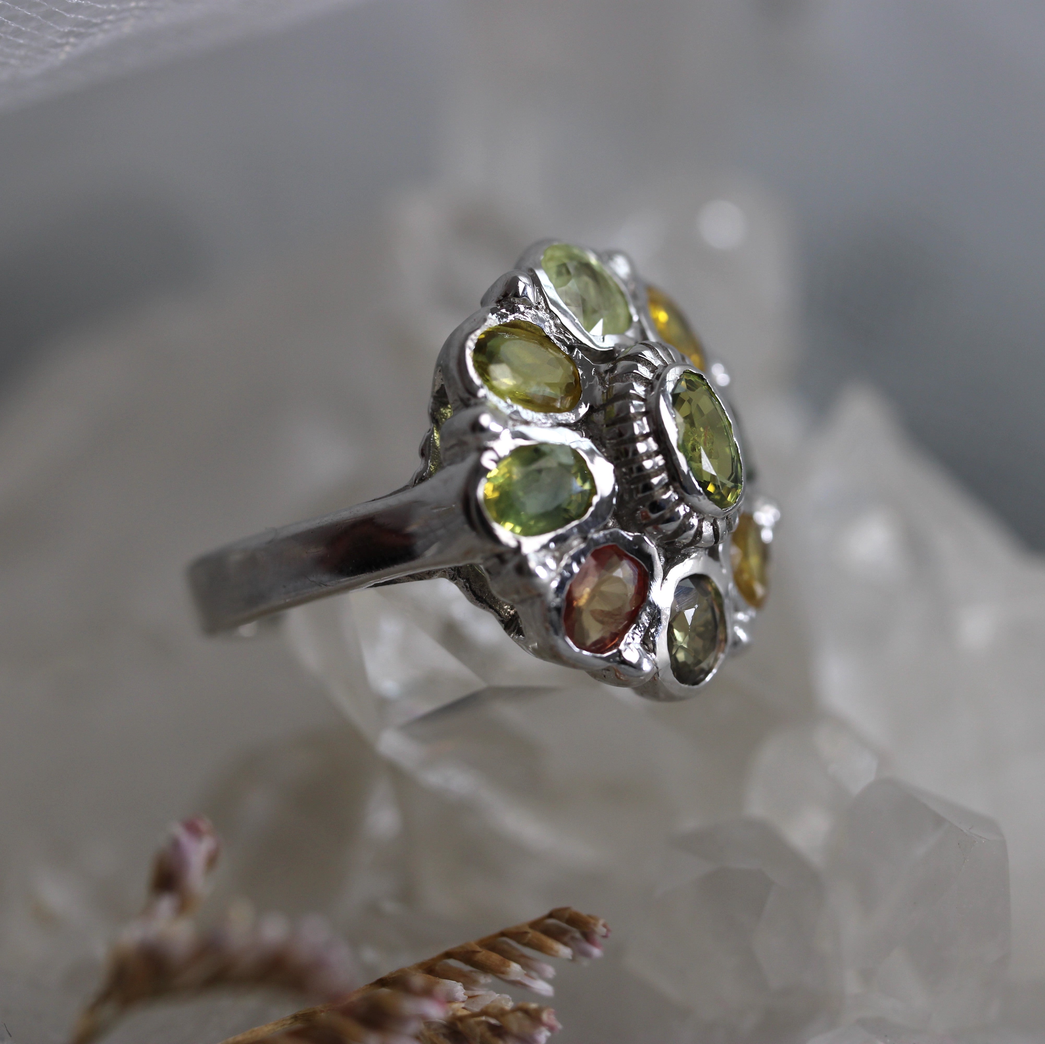 VINTAGE BIJOUX - Sapphire Cocktail Ring